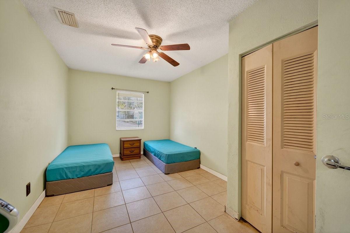 1675 BIRMINGHAM AVE, HOLLY HILL, FL, 32117