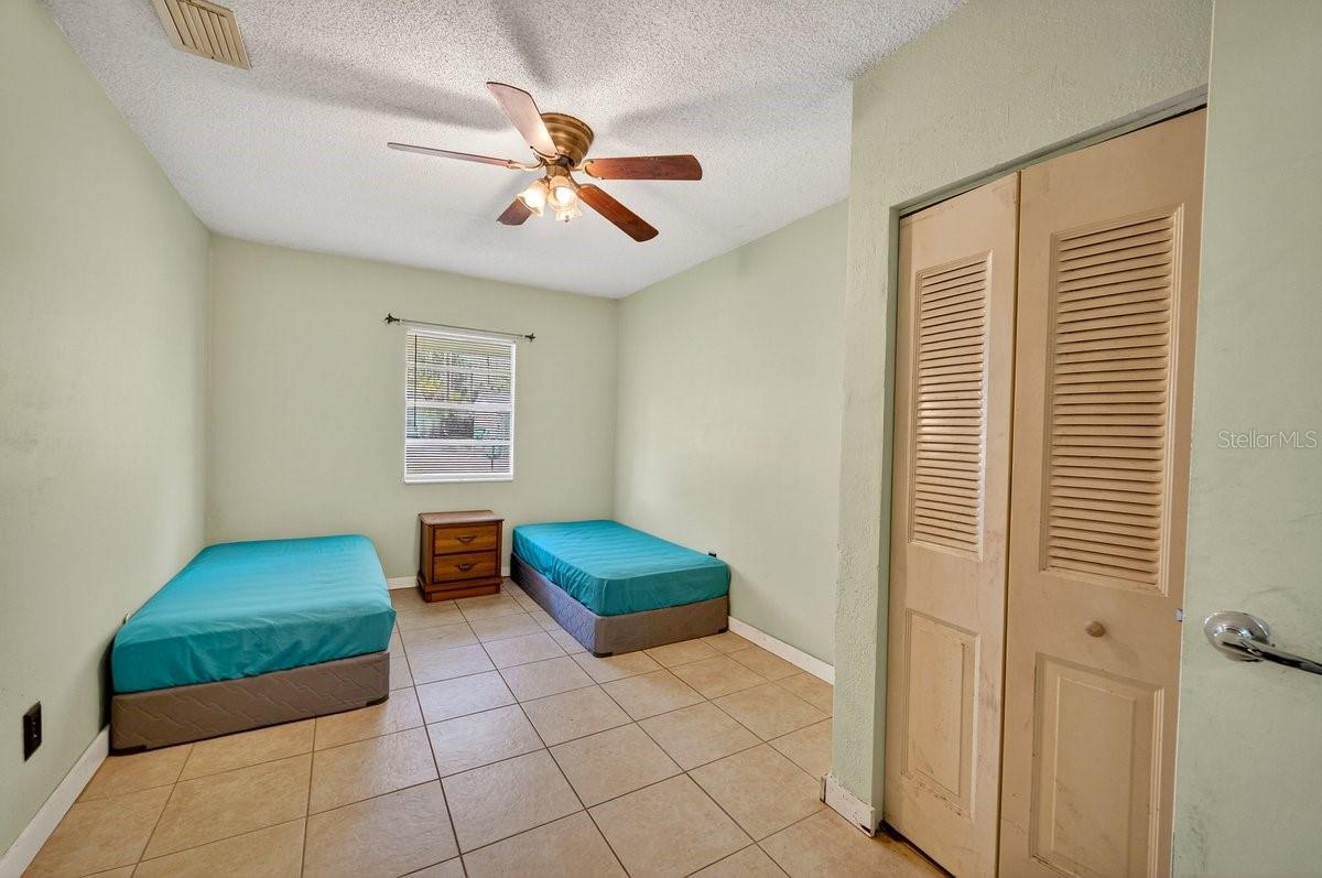 1675 BIRMINGHAM AVE, HOLLY HILL, FL, 32117