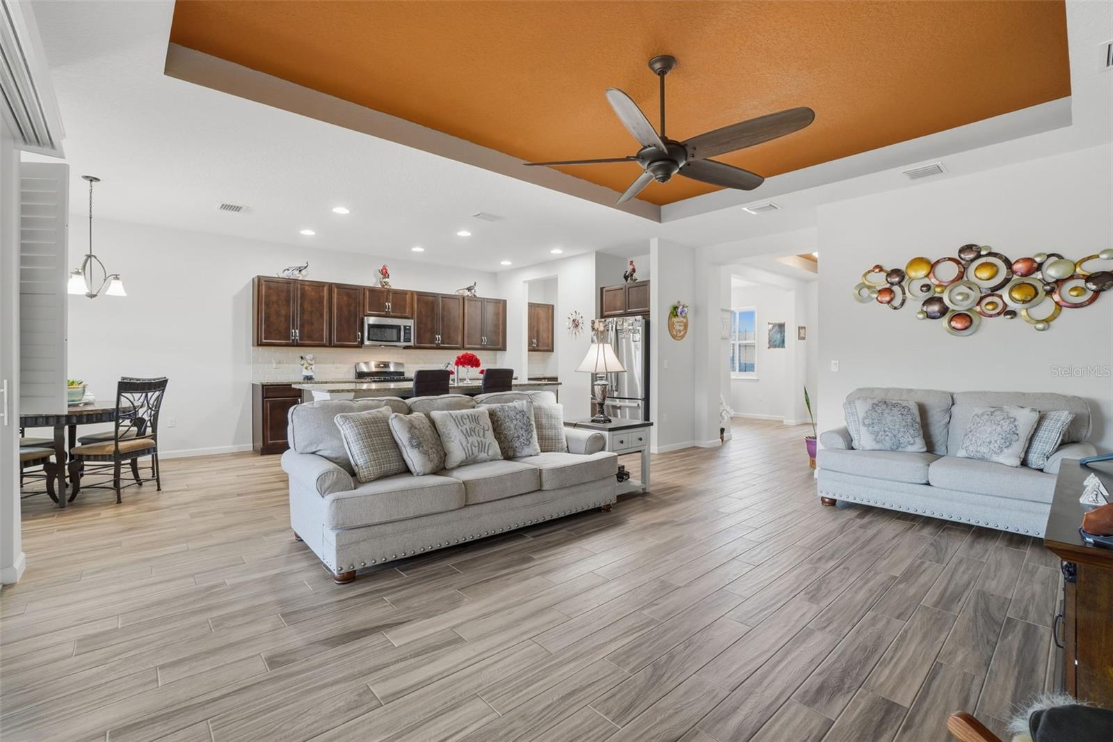 1102 VICTORIA HILLS DR S, DELAND, FL, 32724