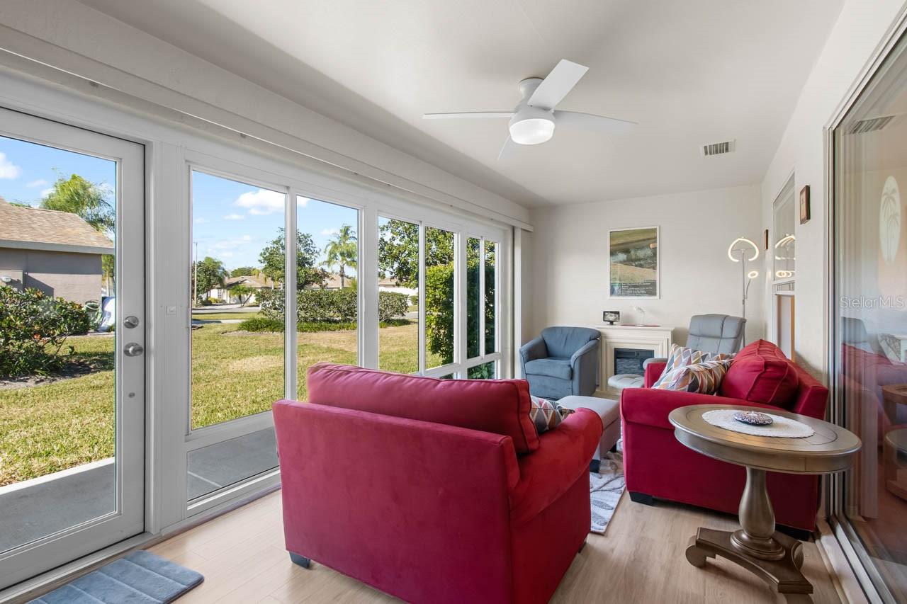 1025 NEW WINSOR LOOP #28, SUN CITY CENTER, FL, 33573