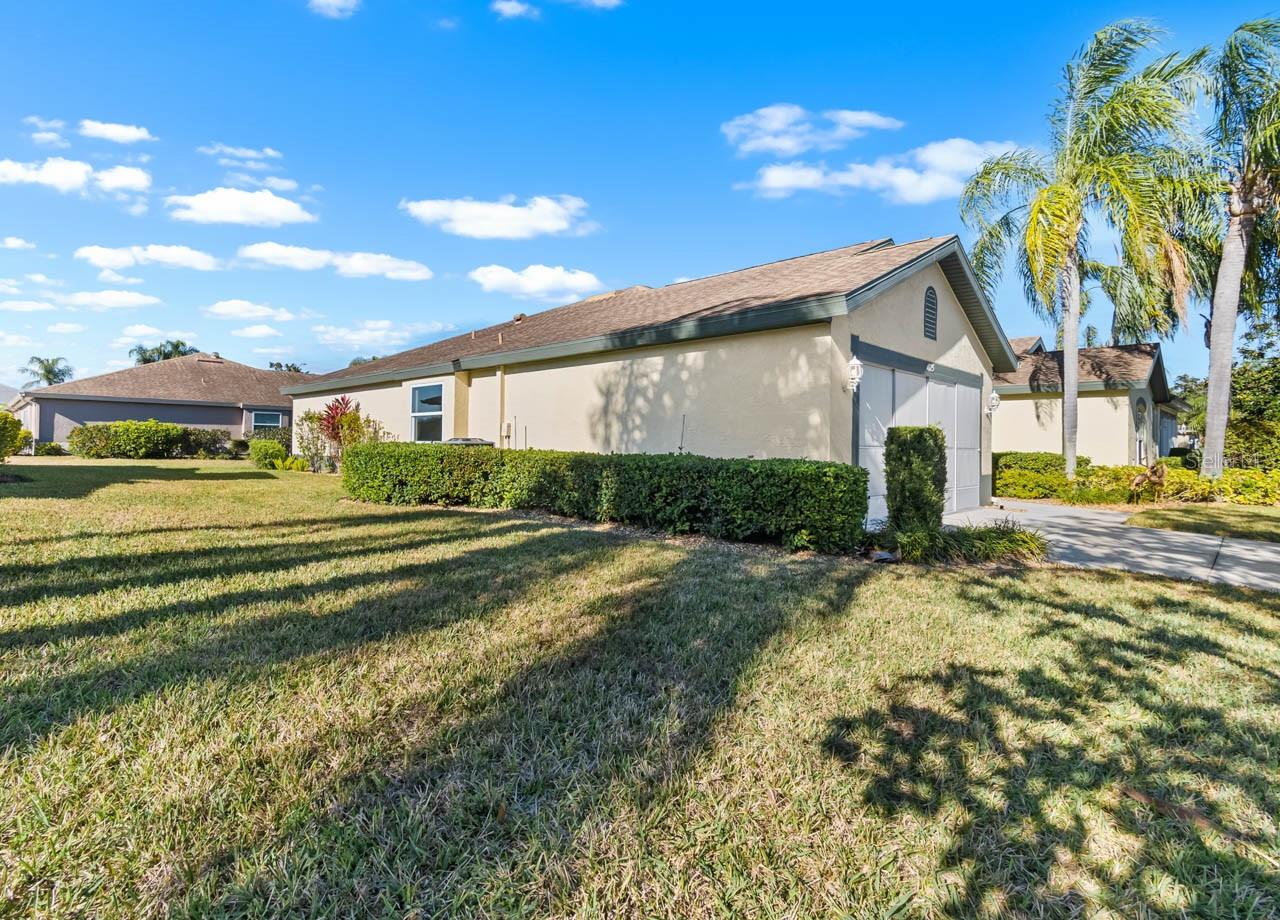 1025 NEW WINSOR LOOP #28, SUN CITY CENTER, FL, 33573