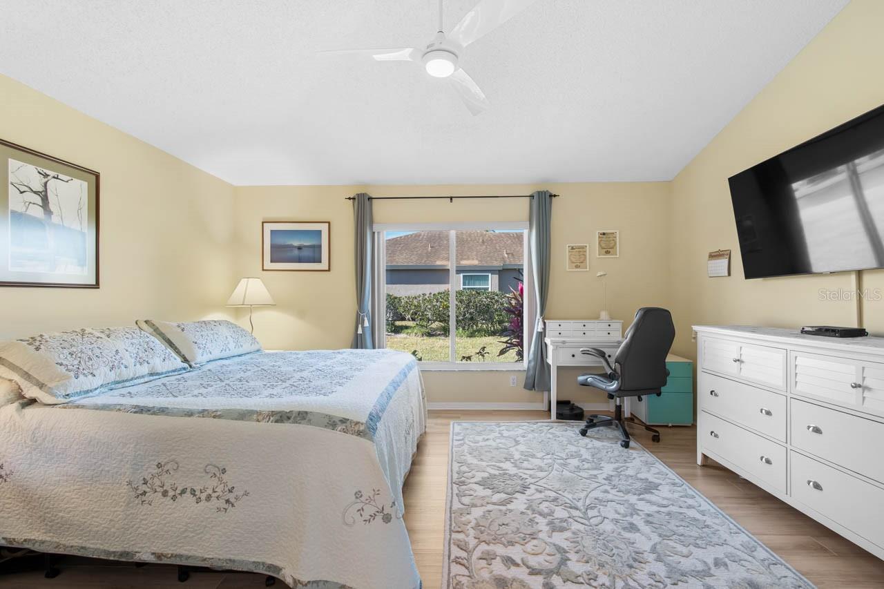 1025 NEW WINSOR LOOP #28, SUN CITY CENTER, FL, 33573