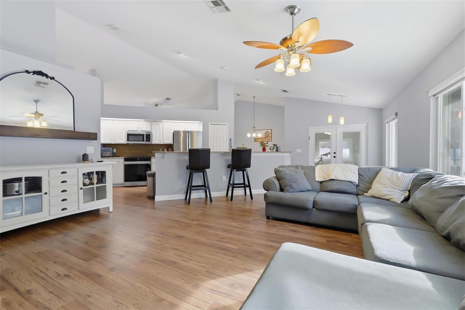 345 RUTH JENNINGS DR, DEBARY, FL, 32713