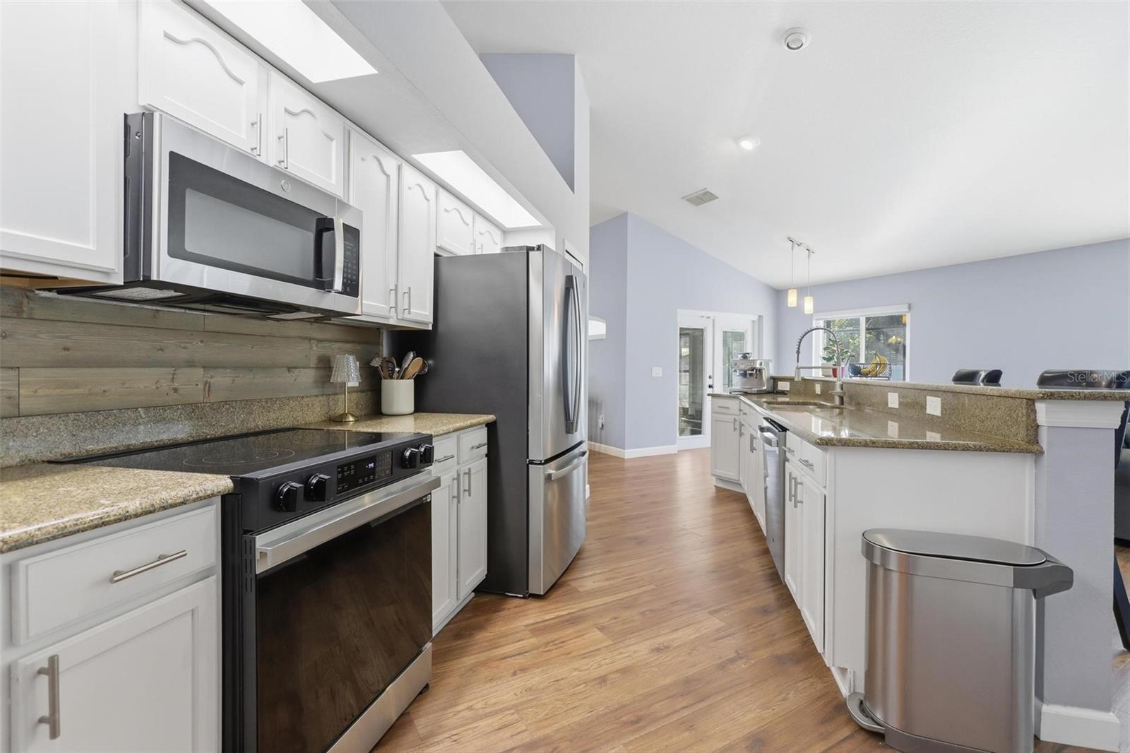 345 RUTH JENNINGS DR, DEBARY, FL, 32713