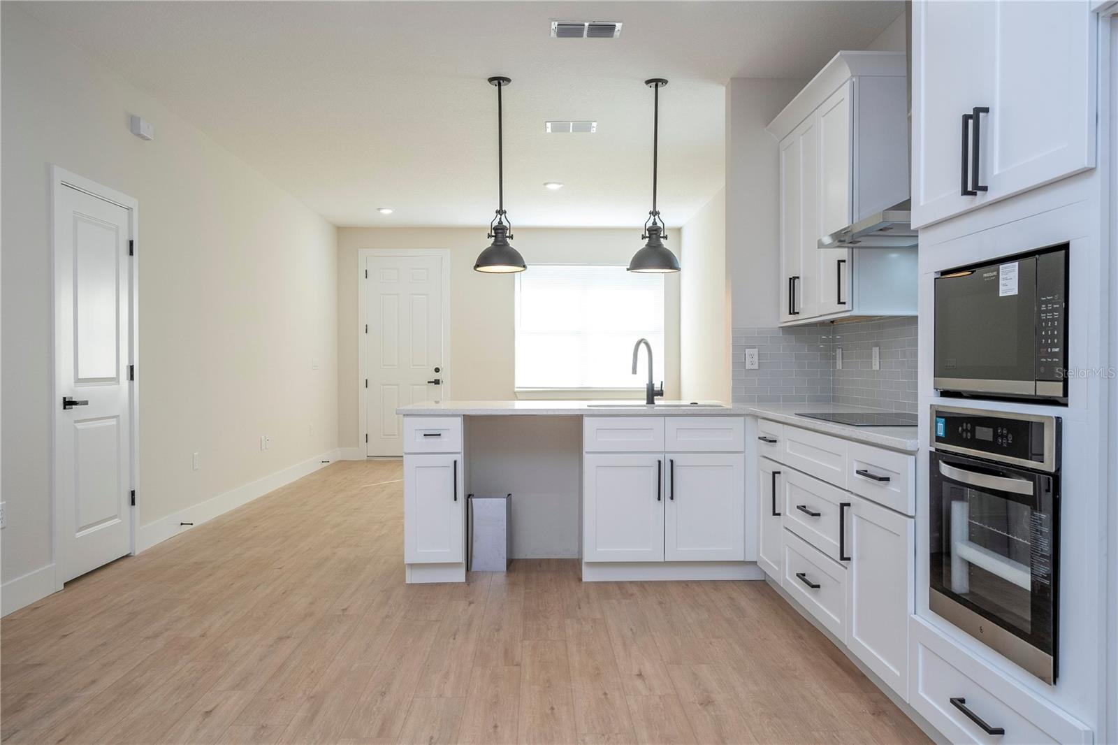 427 EAST 13TH STREET, APOPKA, FL, 32703