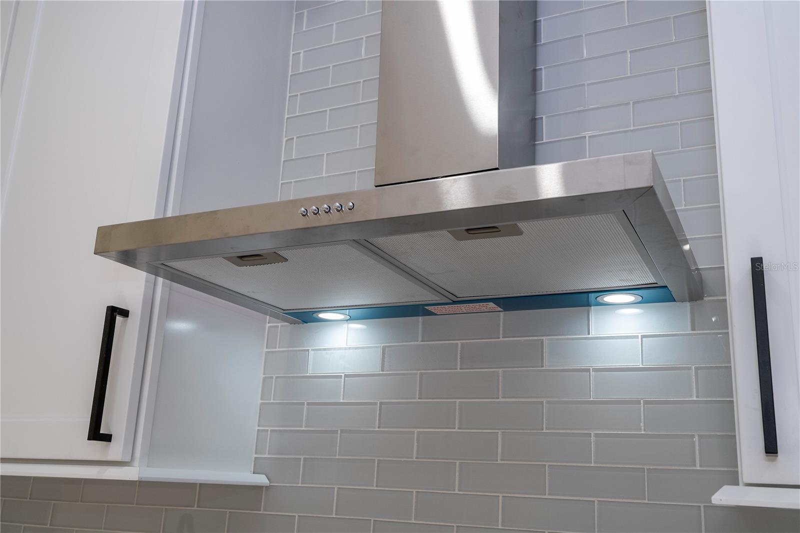 427 EAST 13TH STREET, APOPKA, FL, 32703