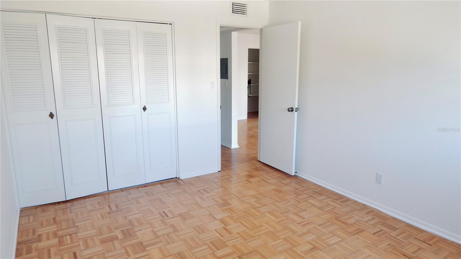 4606 W GRAY ST #206, TAMPA, FL, 33609