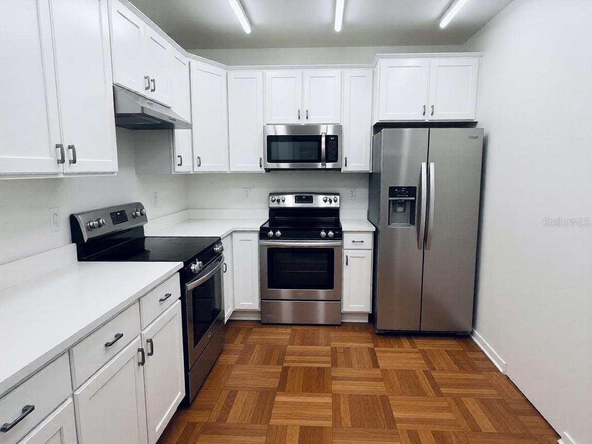 4606 W GRAY ST #206, TAMPA, FL, 33609