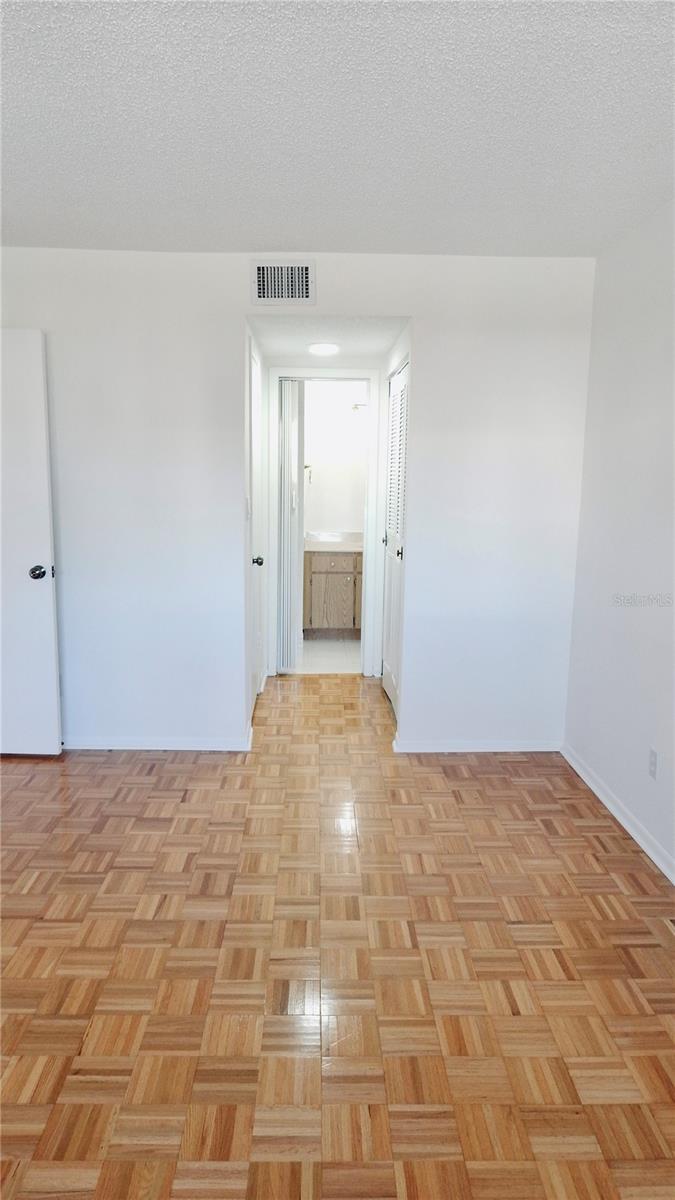 4606 W GRAY ST #206, TAMPA, FL, 33609