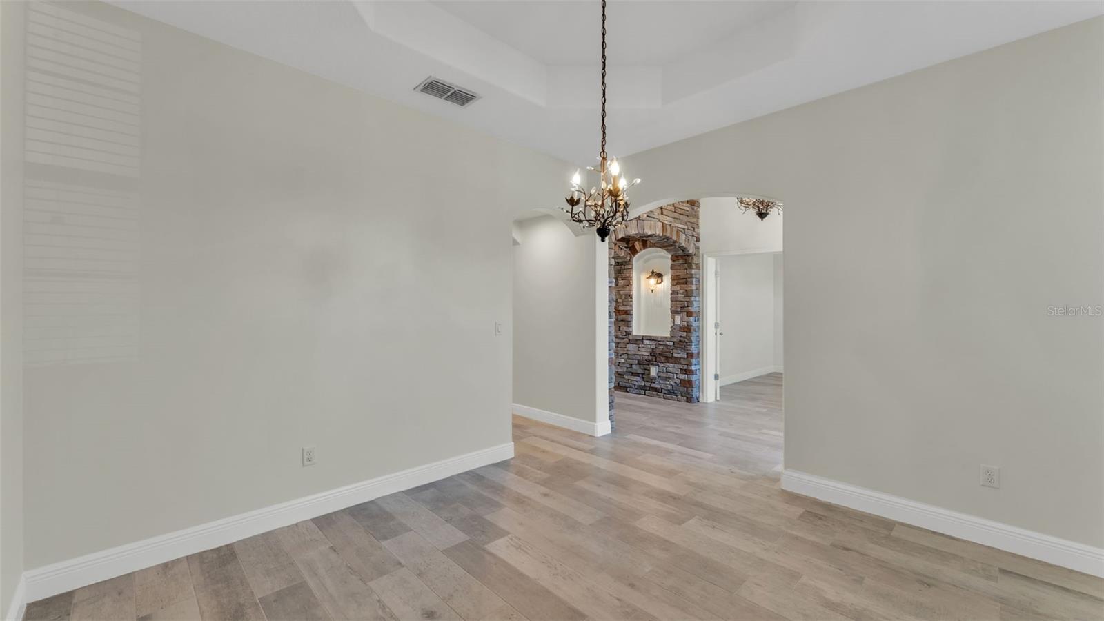 3939 SUNSET LAKE DR, LAKELAND, FL, 33810