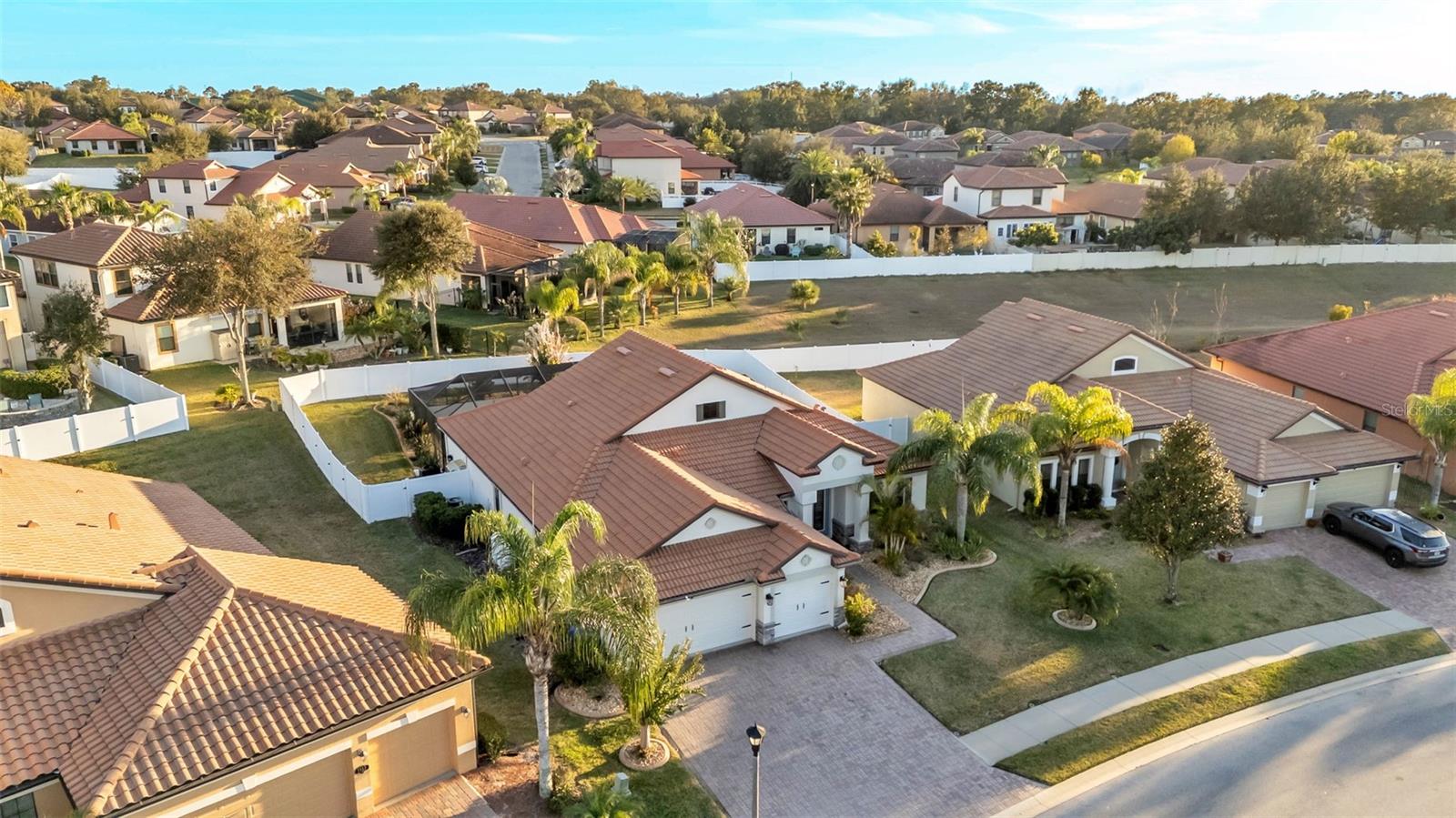 3939 SUNSET LAKE DR, LAKELAND, FL, 33810