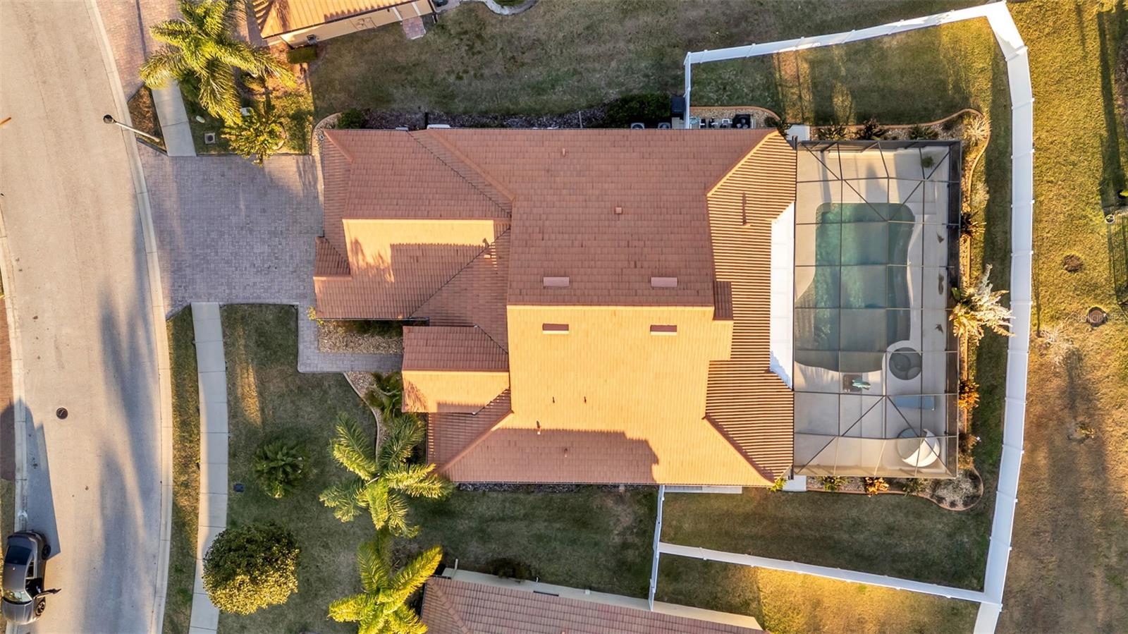 3939 SUNSET LAKE DR, LAKELAND, FL, 33810