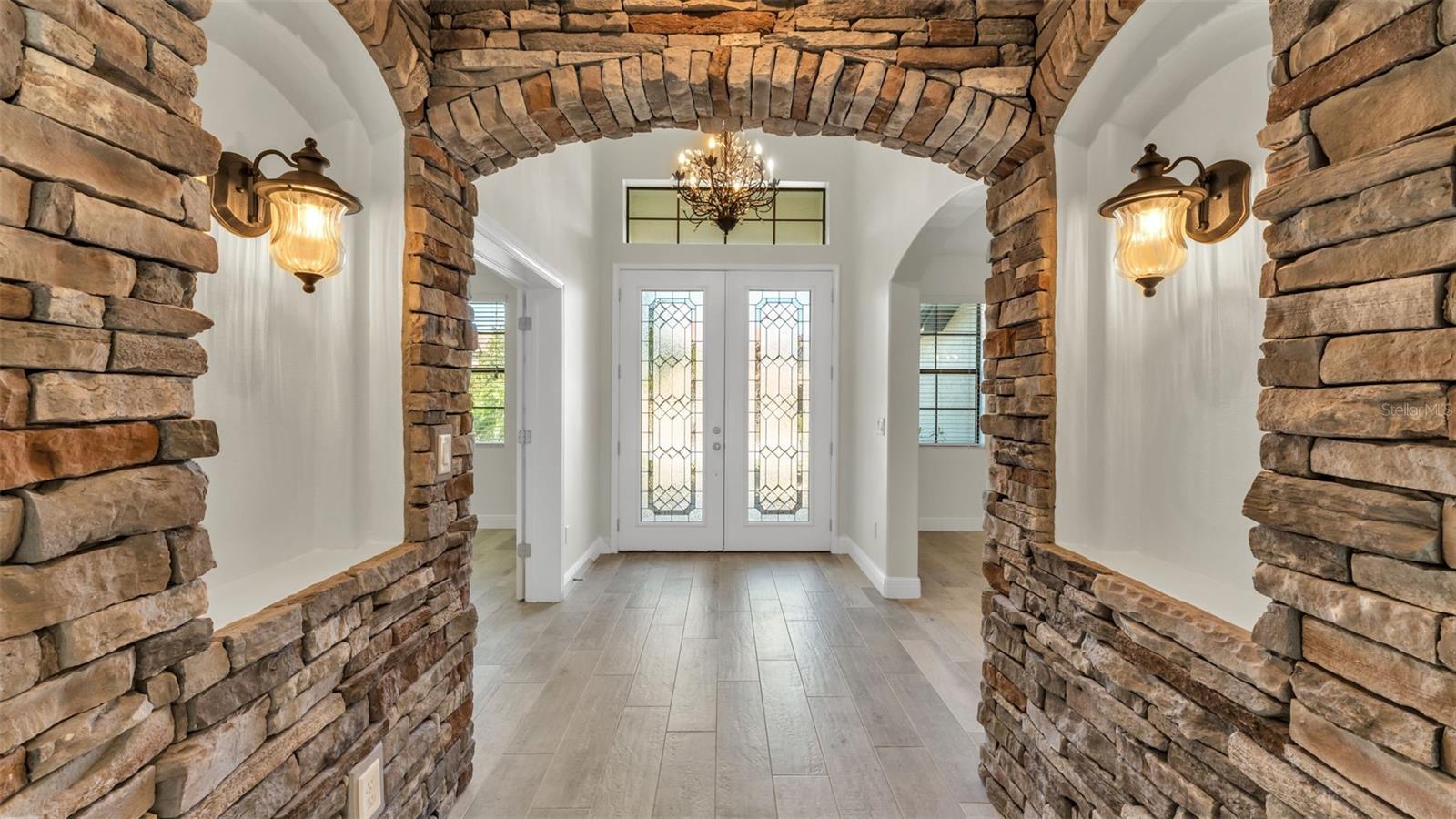 3939 SUNSET LAKE DR, LAKELAND, FL, 33810