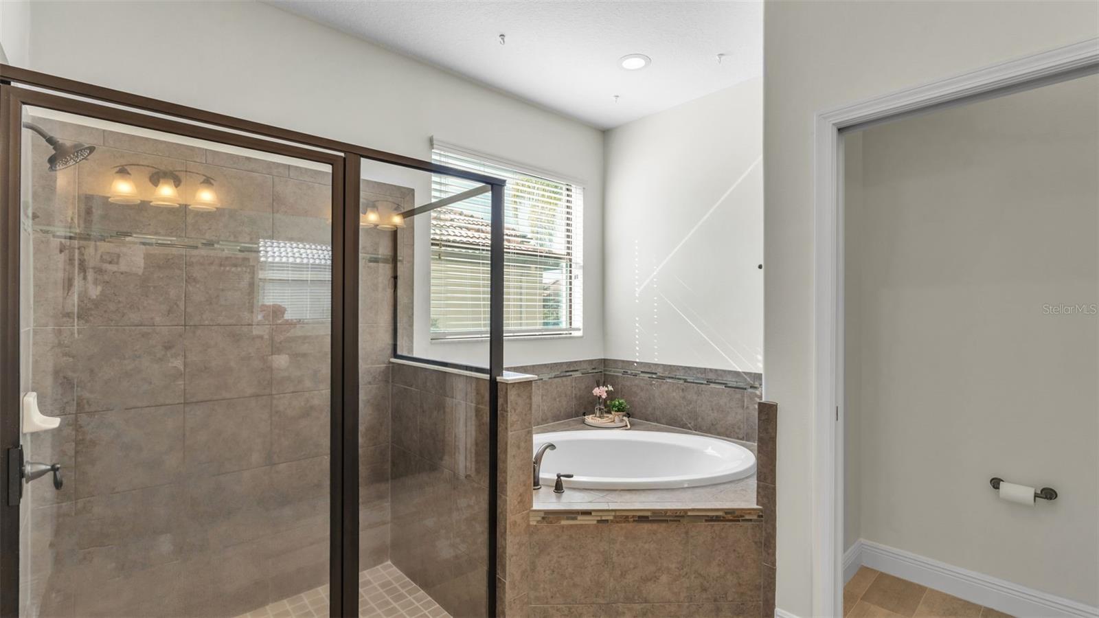 3939 SUNSET LAKE DR, LAKELAND, FL, 33810