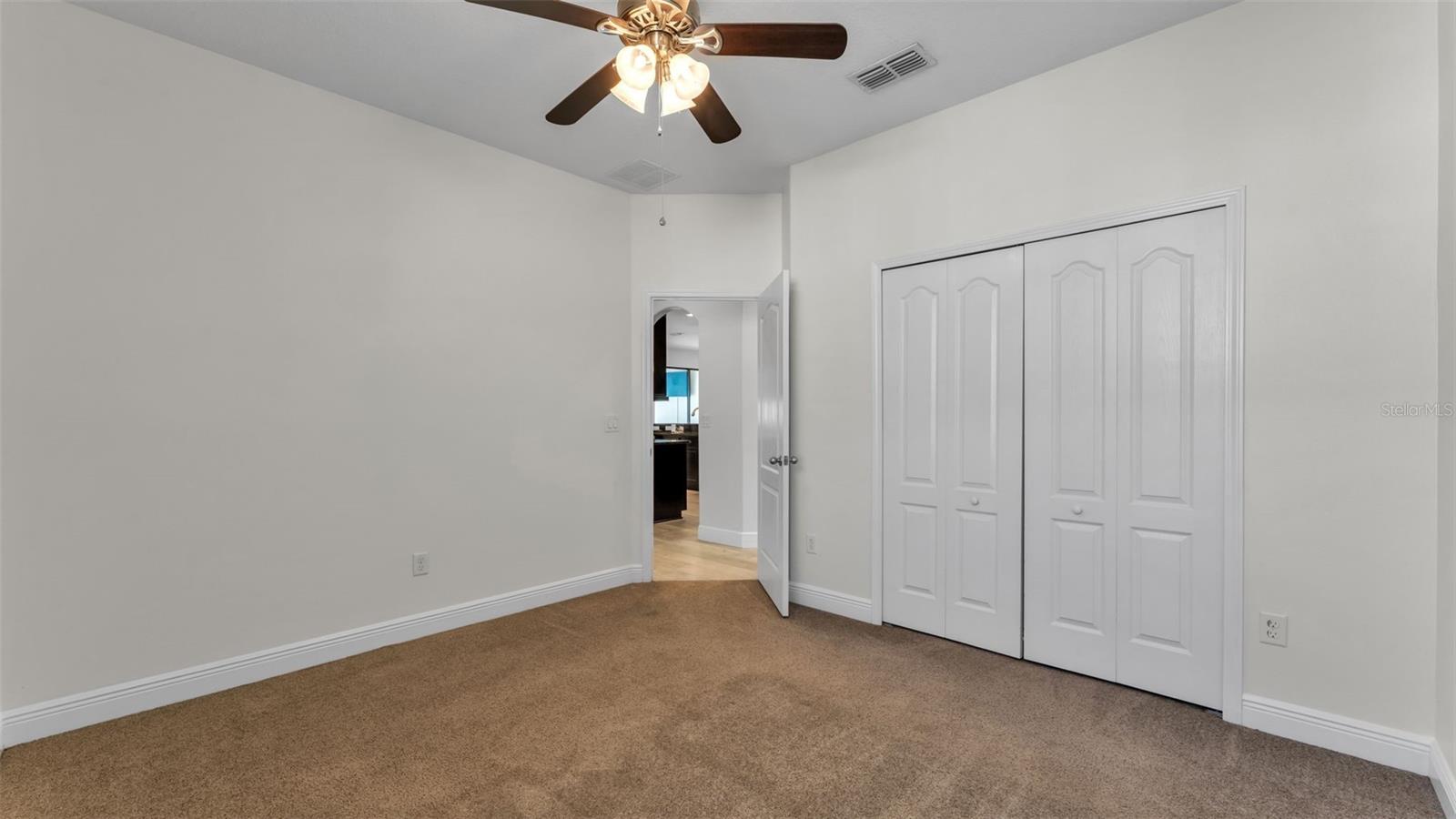 3939 SUNSET LAKE DR, LAKELAND, FL, 33810