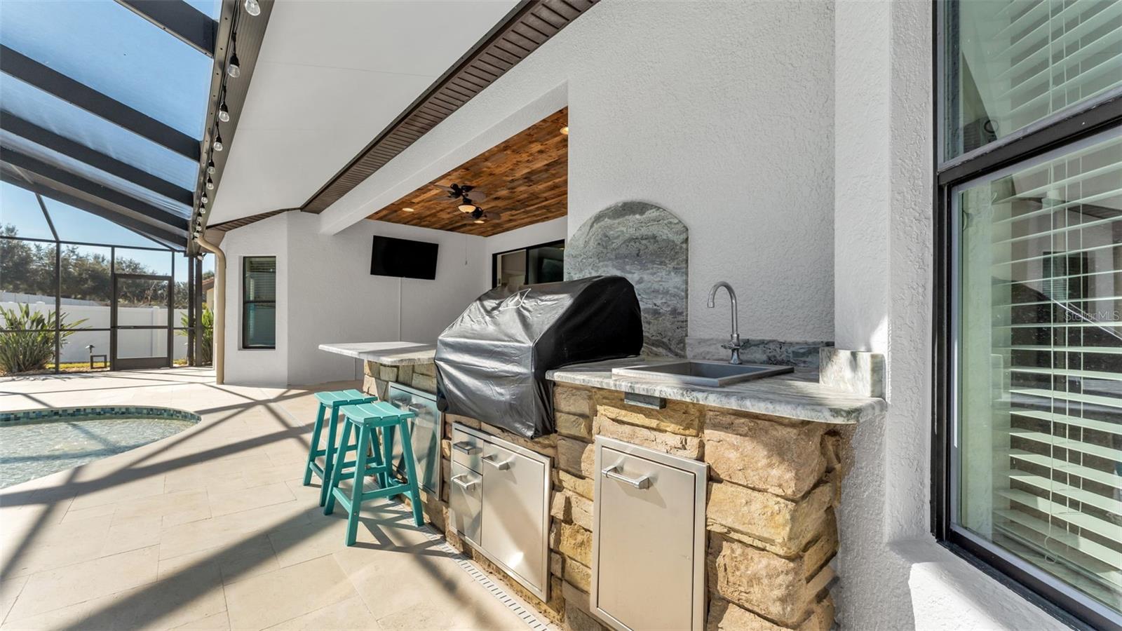 3939 SUNSET LAKE DR, LAKELAND, FL, 33810