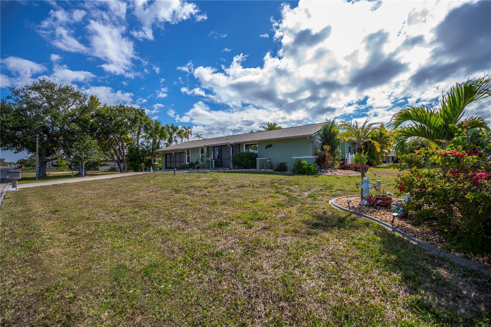 236 ANNAPOLIS LN, ROTONDA WEST, FL, 33947