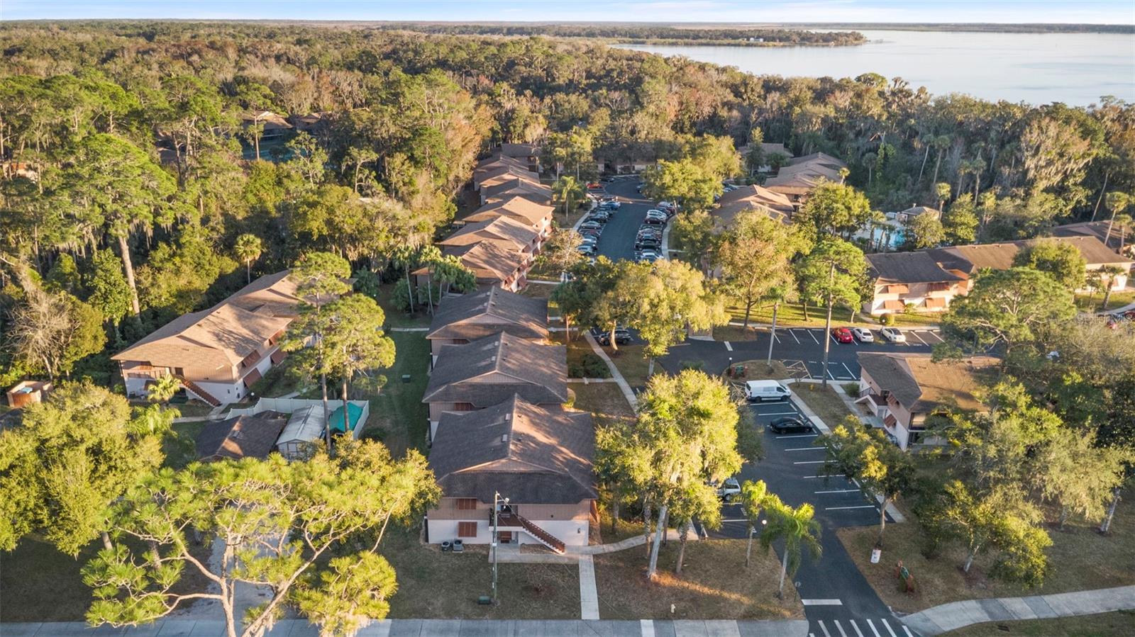 180 MAGNOLIA WOODS CT #20C, DELTONA, FL, 32725