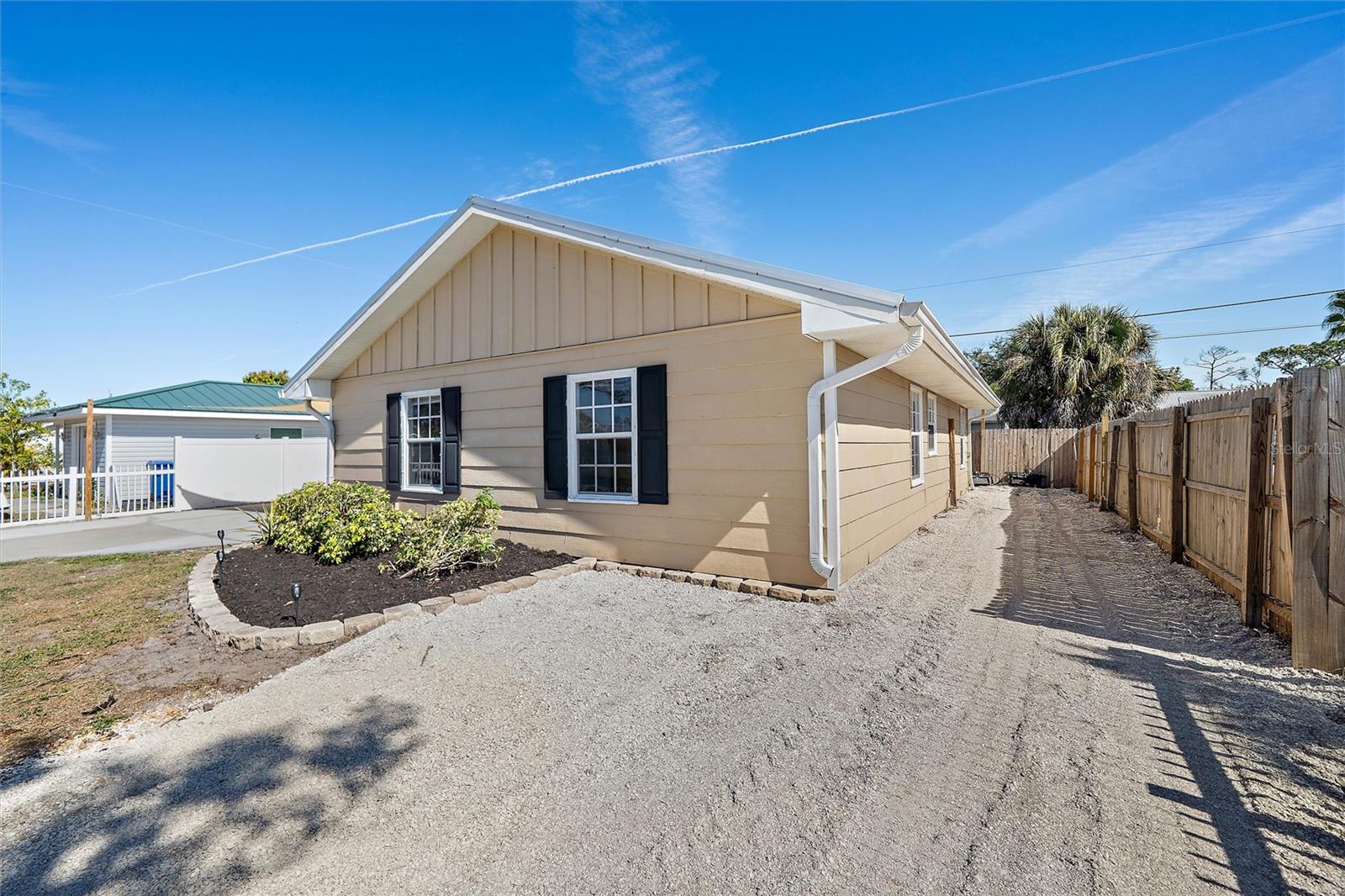 1056 HOPE ST, VENICE, FL, 34285