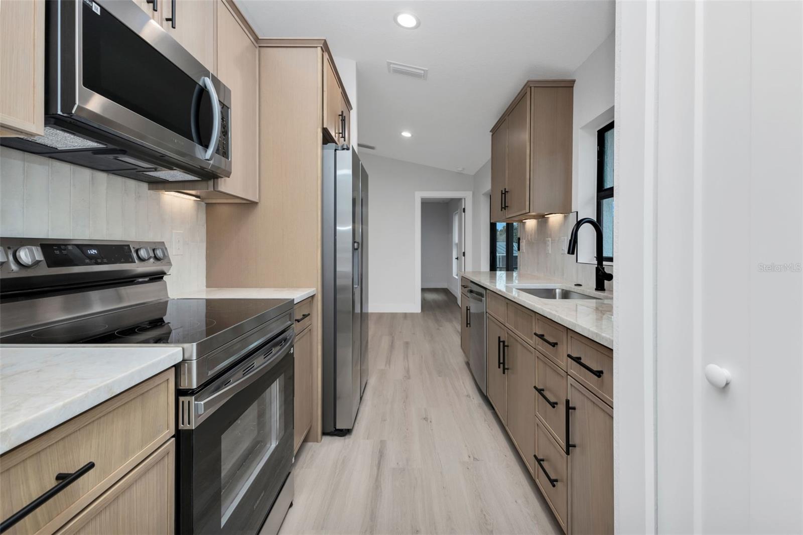 3414 PALM DR, PUNTA GORDA, FL, 33950