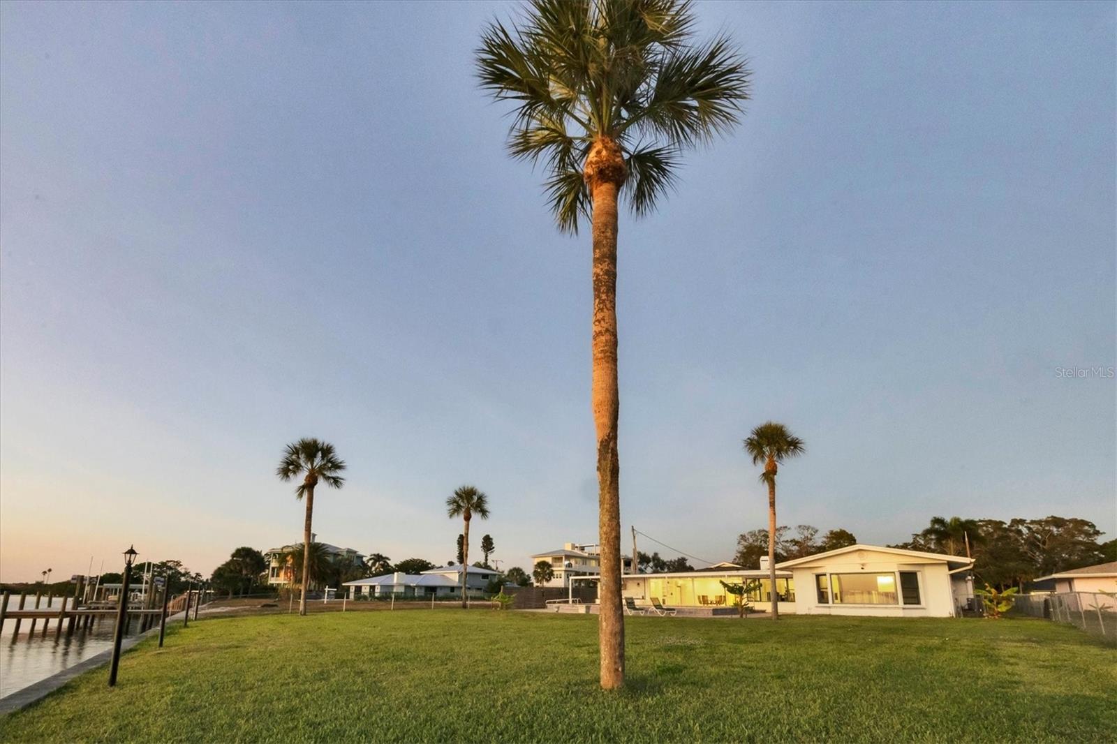 7318 WESTMORELAND DR, SARASOTA, FL, 34243