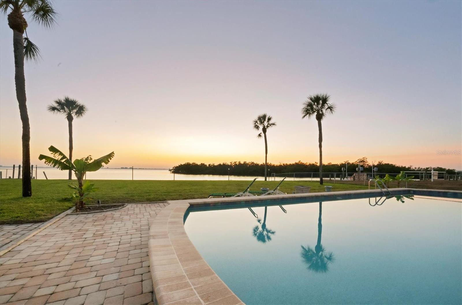 7318 WESTMORELAND DR, SARASOTA, FL, 34243