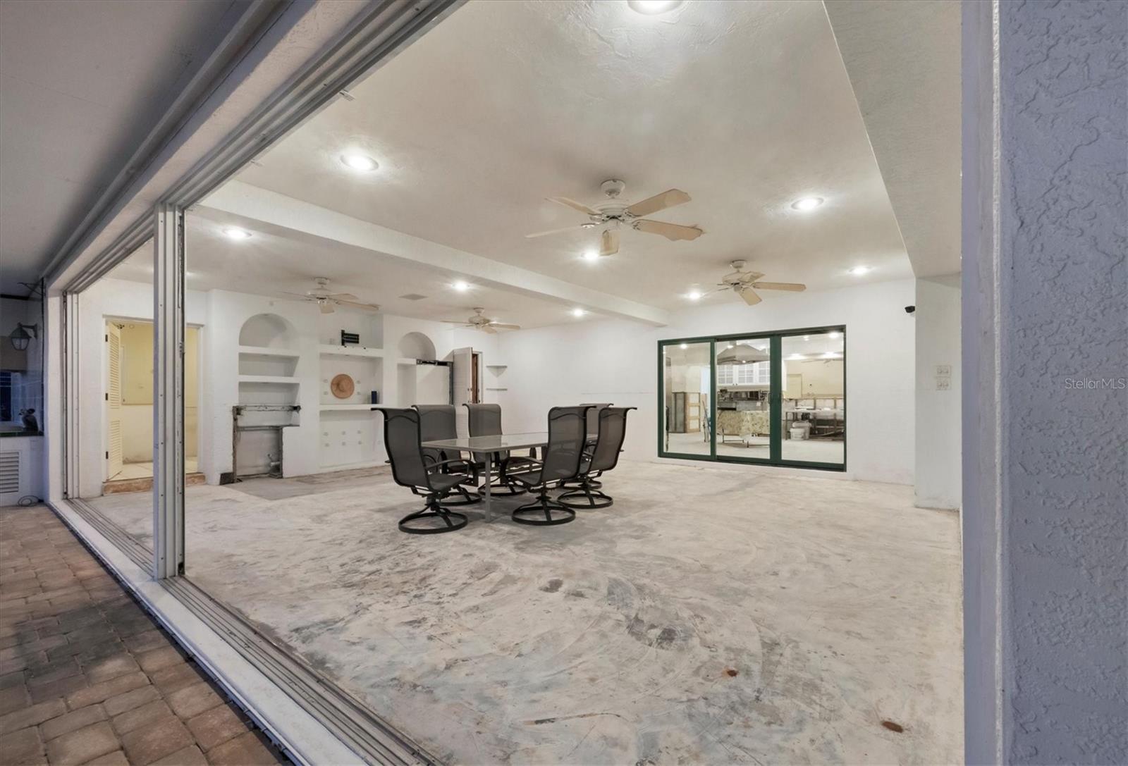 7318 WESTMORELAND DR, SARASOTA, FL, 34243