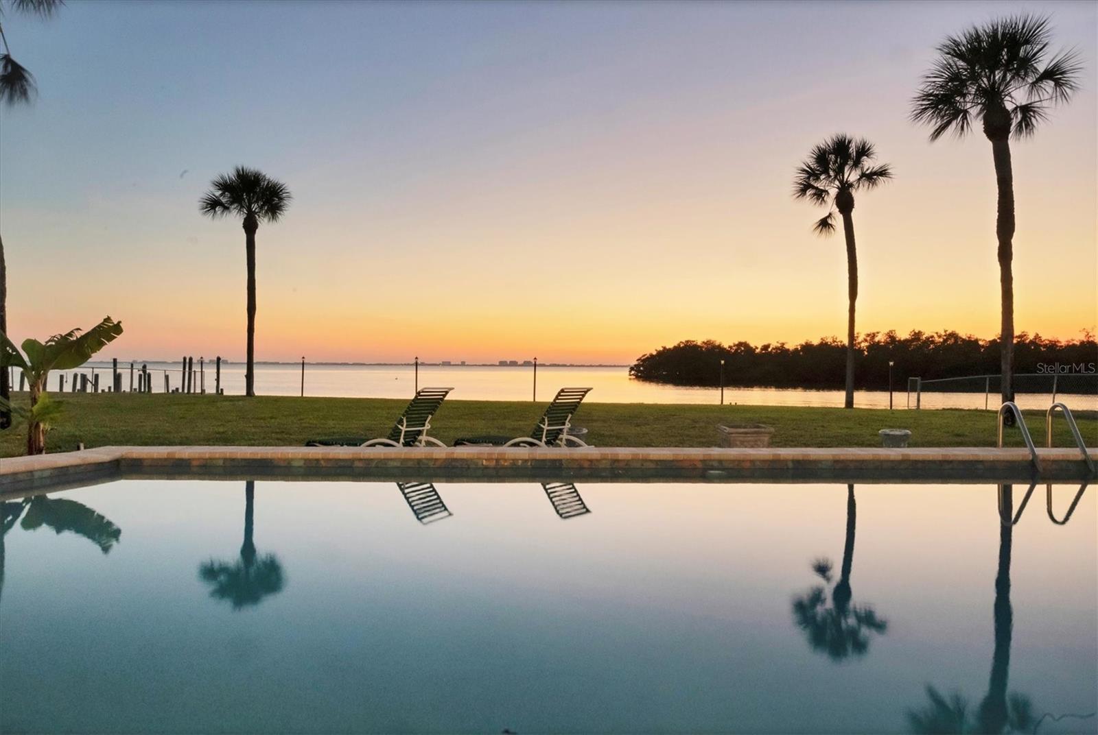 7318 WESTMORELAND DR, SARASOTA, FL, 34243