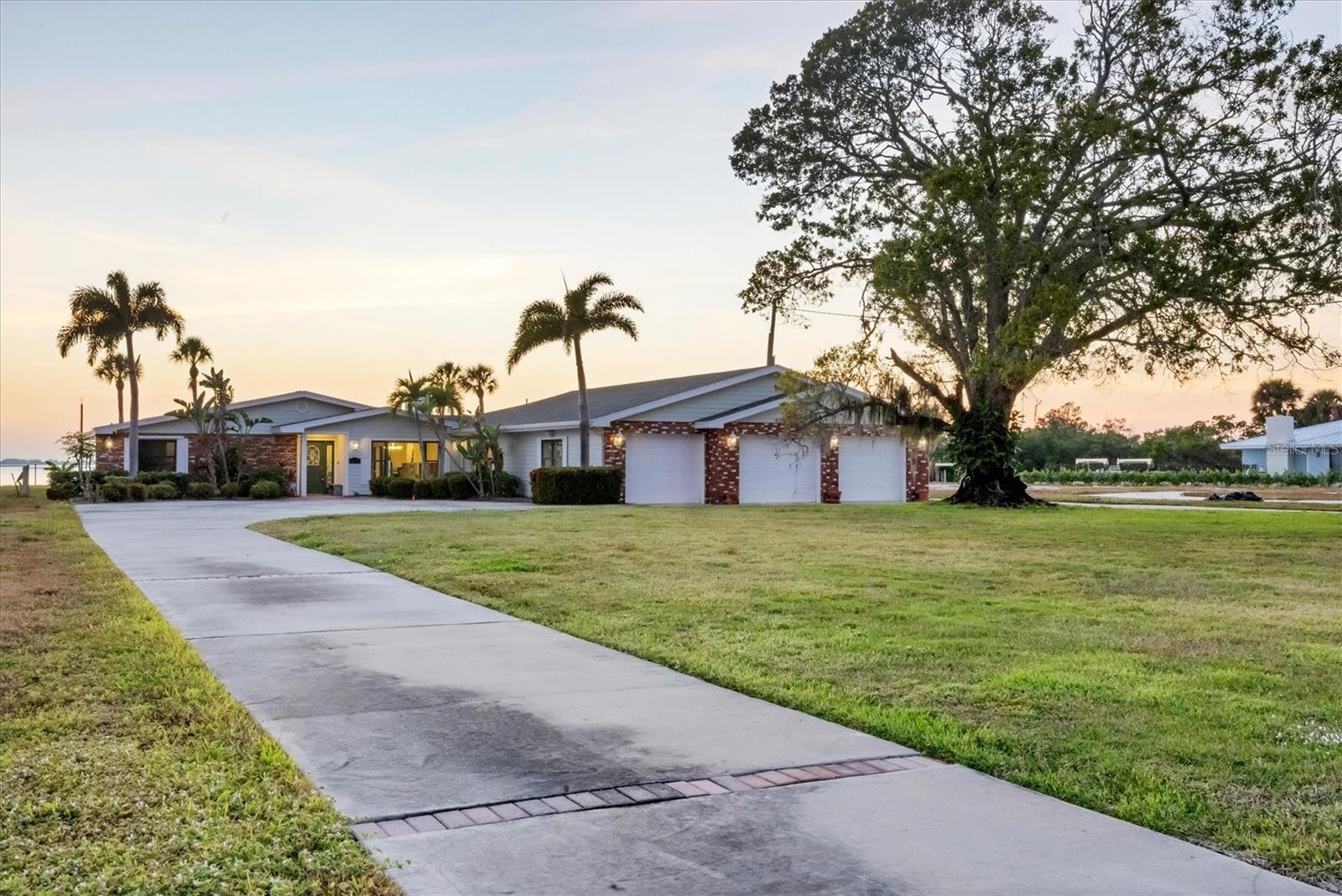 7318 WESTMORELAND DR, SARASOTA, FL, 34243