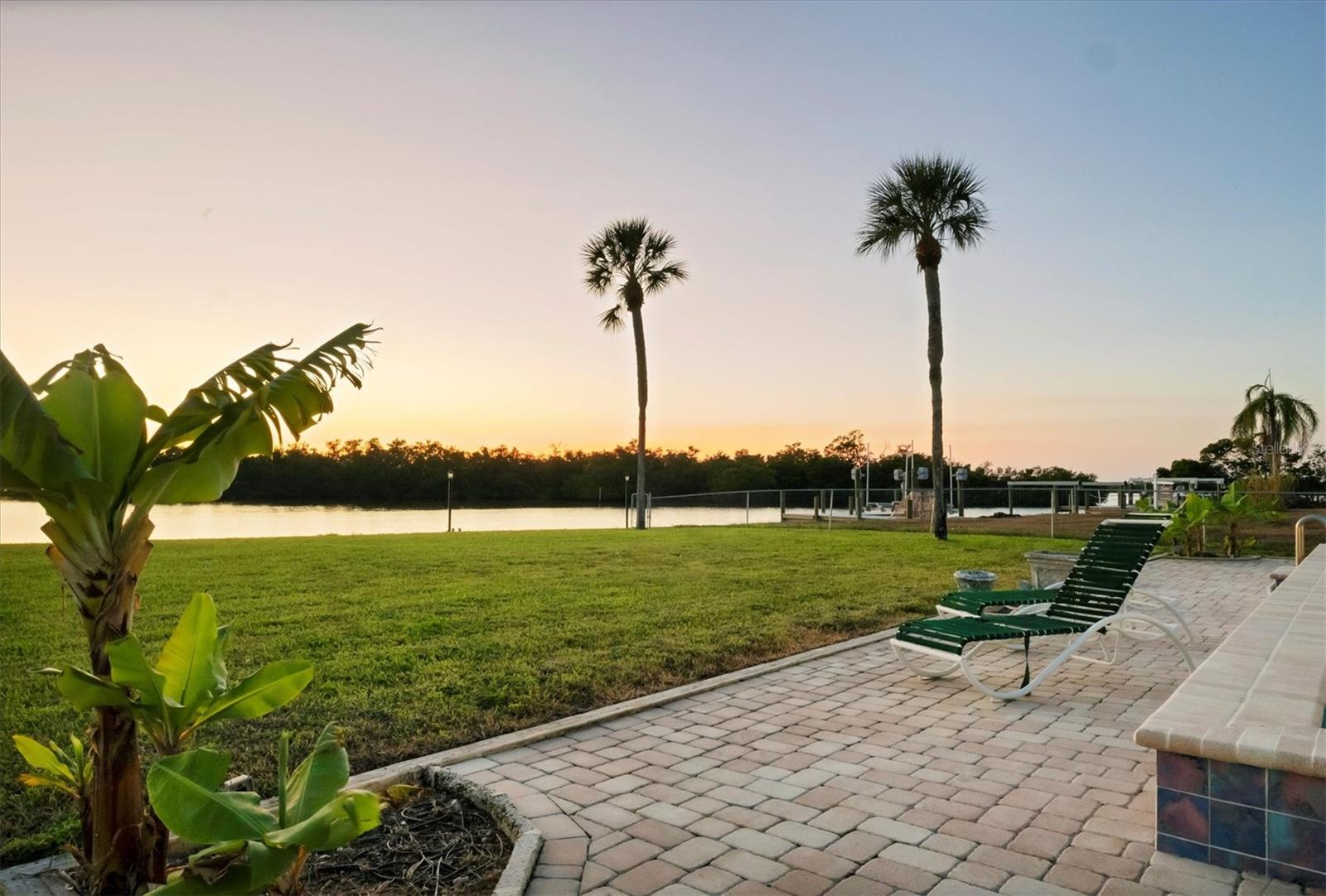 7318 WESTMORELAND DR, SARASOTA, FL, 34243