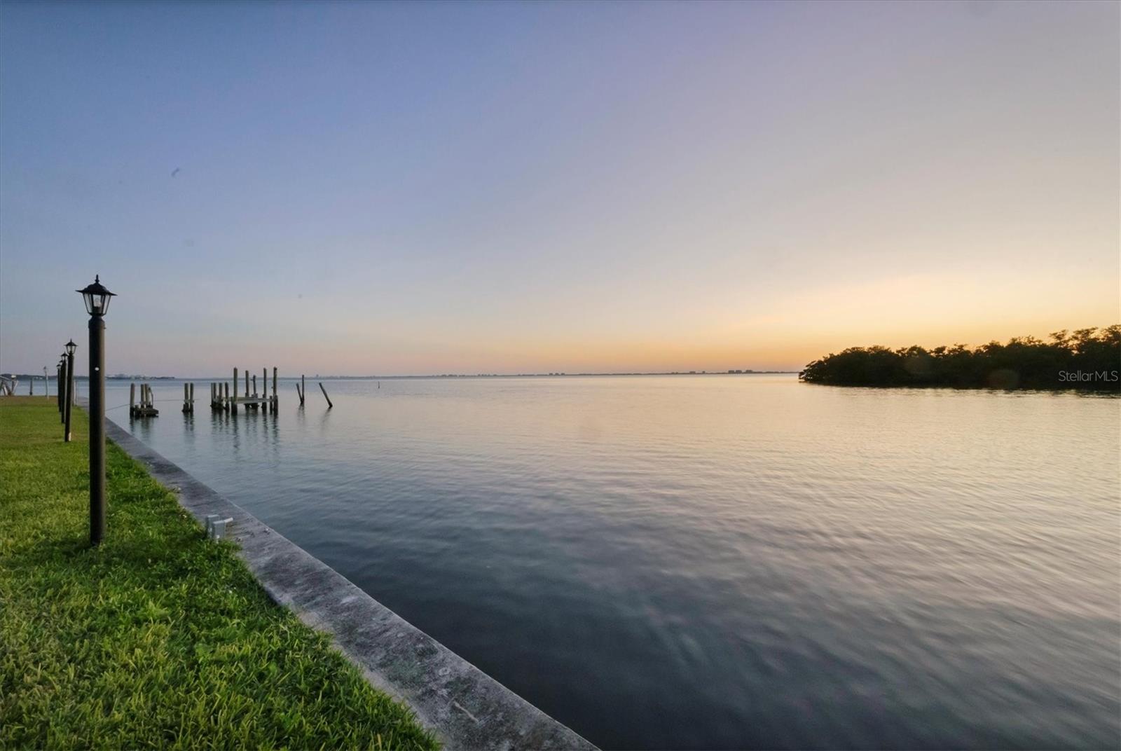 7318 WESTMORELAND DR, SARASOTA, FL, 34243