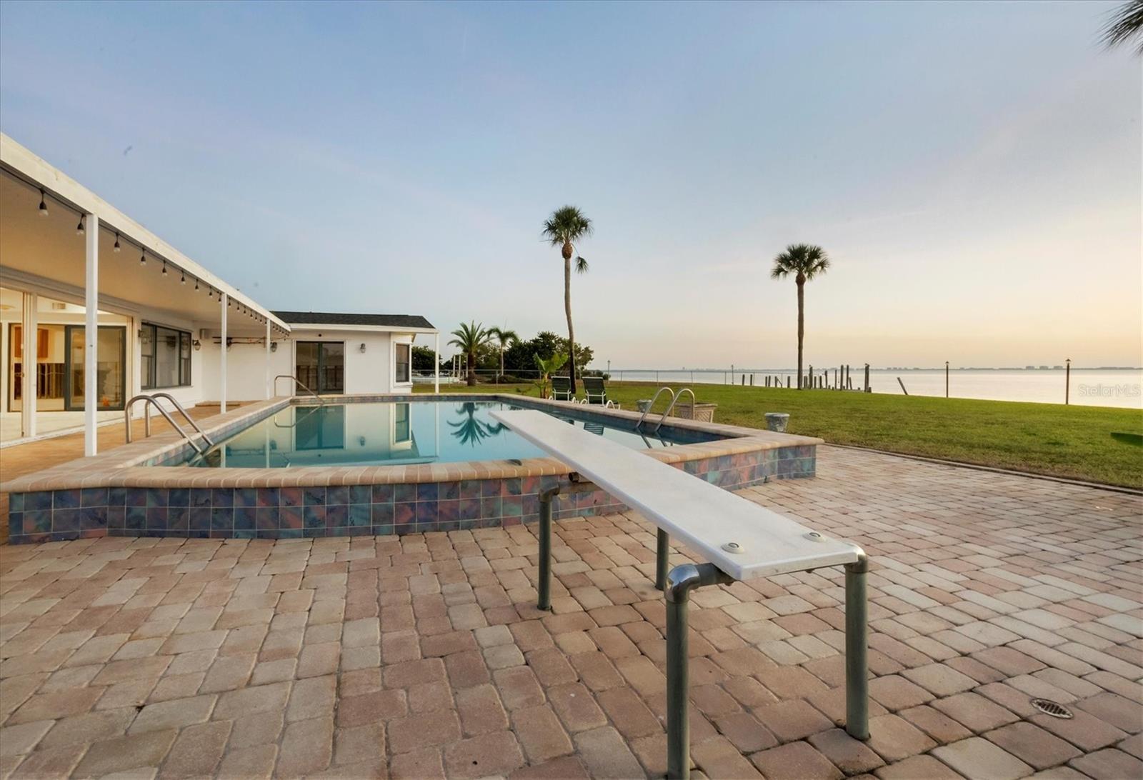 7318 WESTMORELAND DR, SARASOTA, FL, 34243