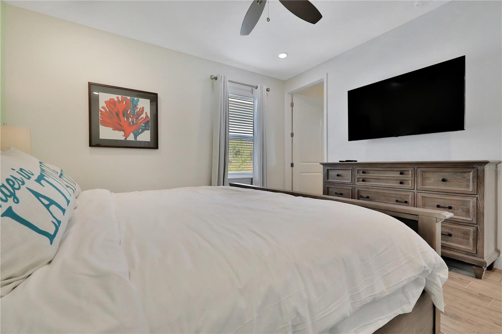 8049 LOST SHAKER LN, KISSIMMEE, FL, 34747