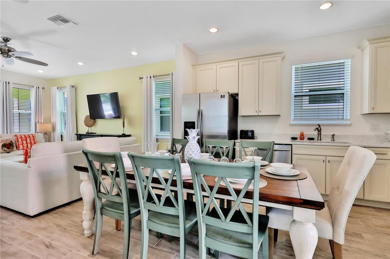 8049 LOST SHAKER LN, KISSIMMEE, FL, 34747