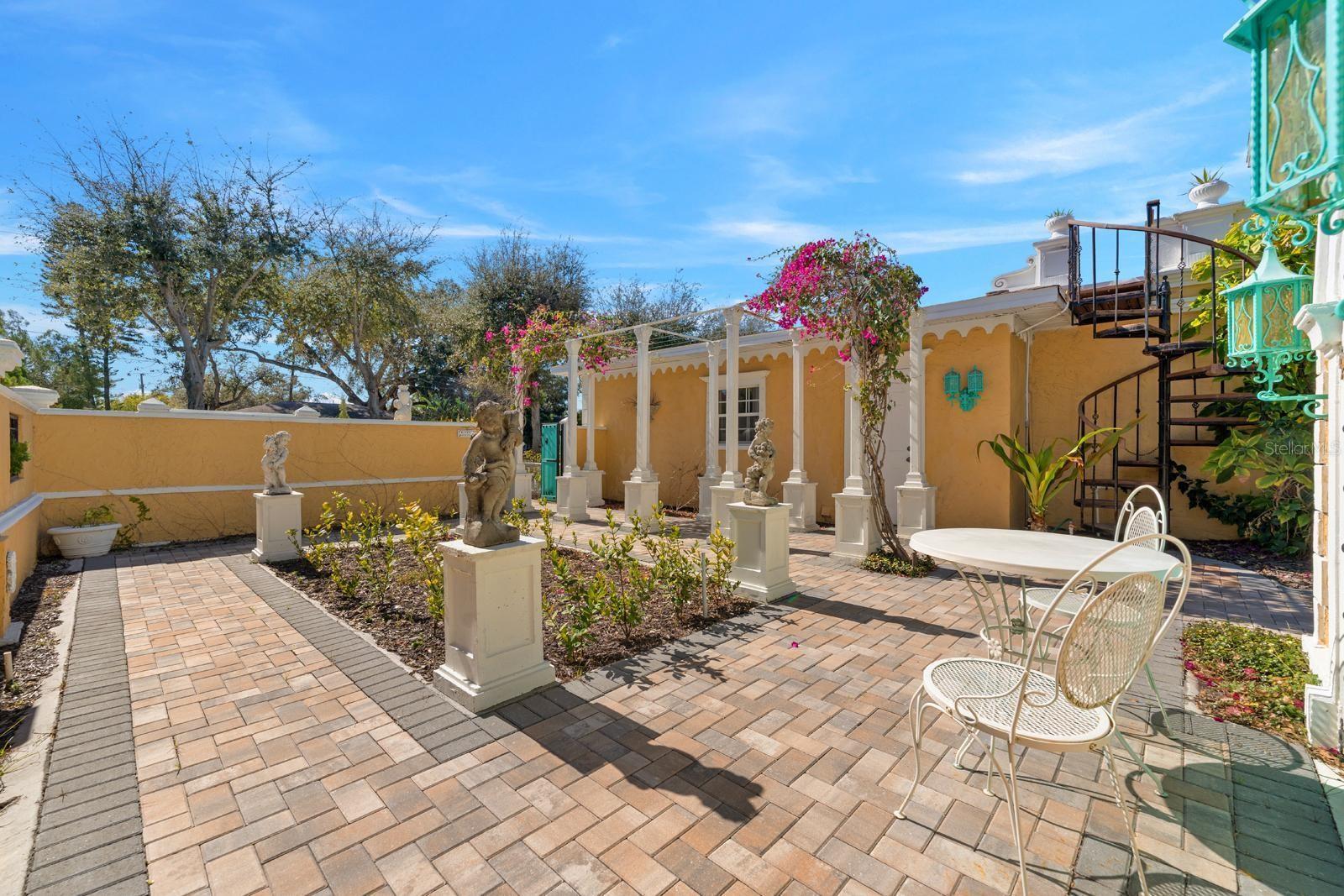 3511 W EUCLID AVE, TAMPA, FL, 33629