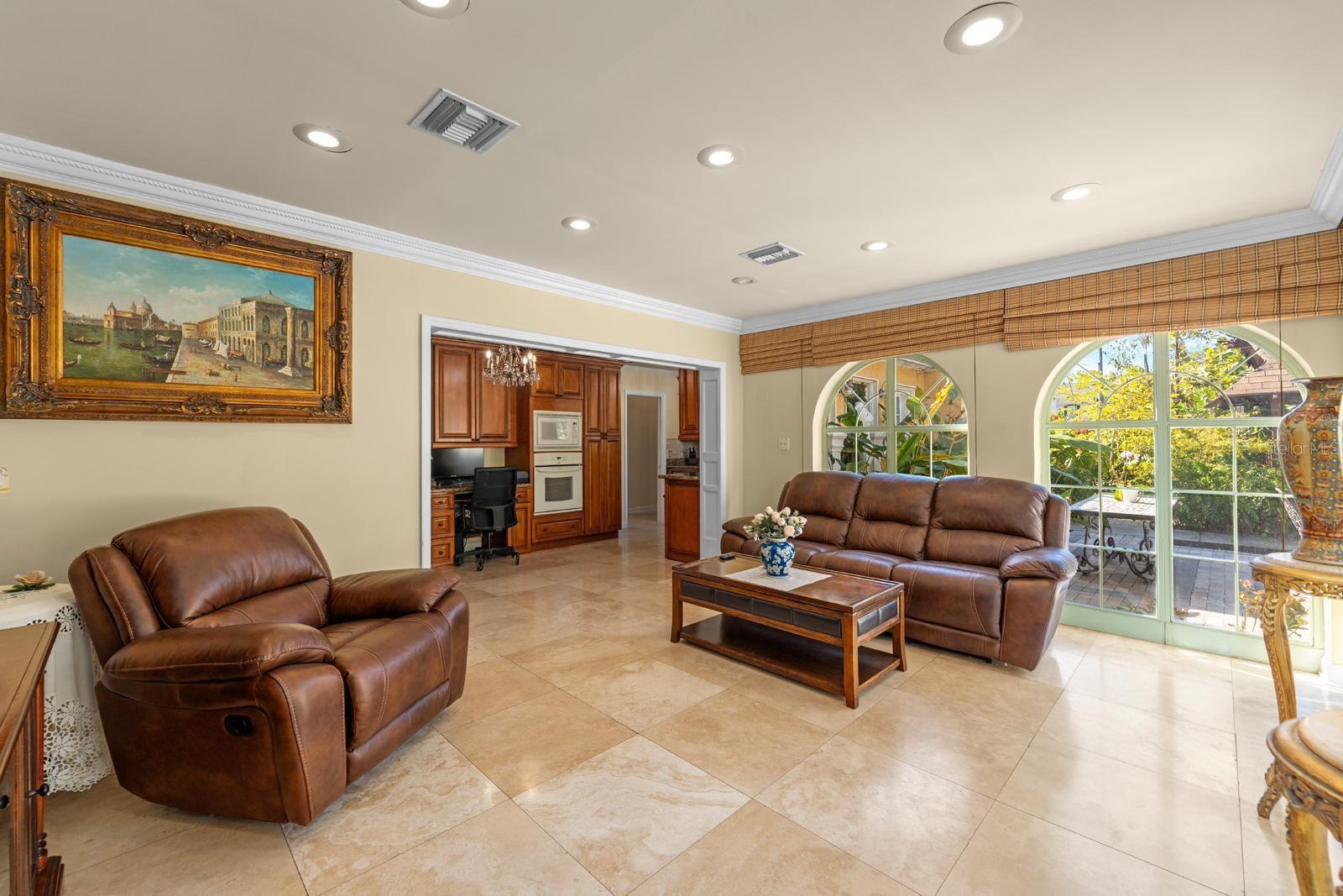 3511 W EUCLID AVE, TAMPA, FL, 33629