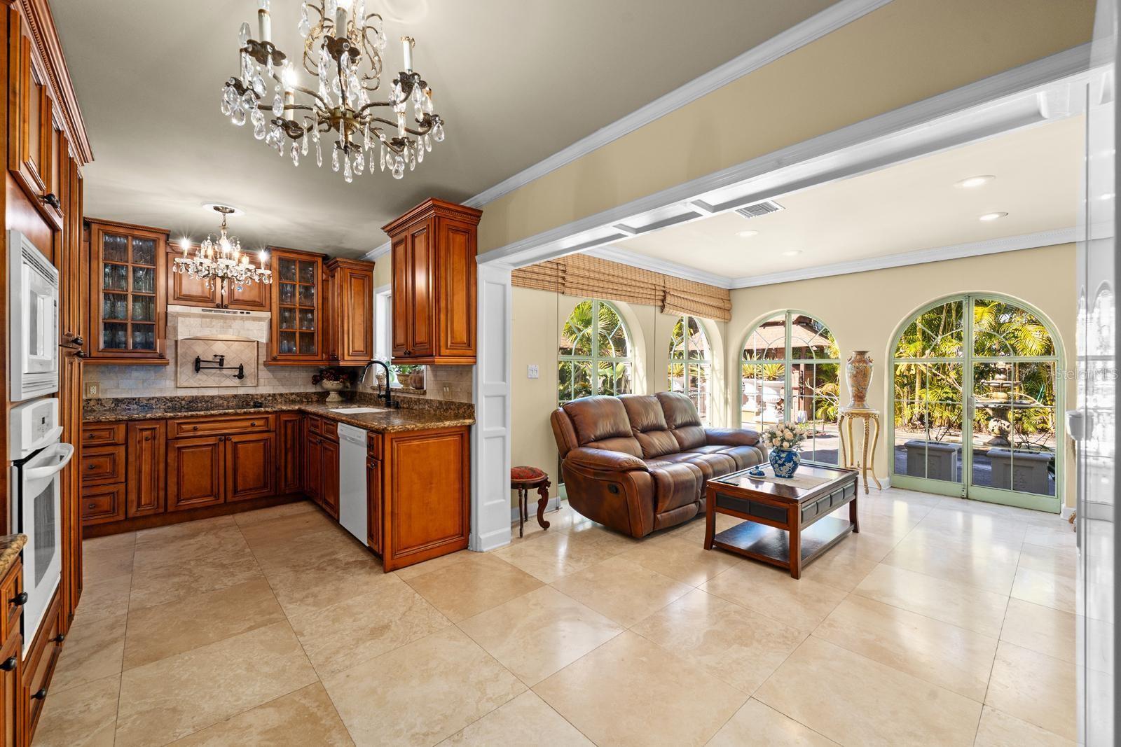 3511 W EUCLID AVE, TAMPA, FL, 33629