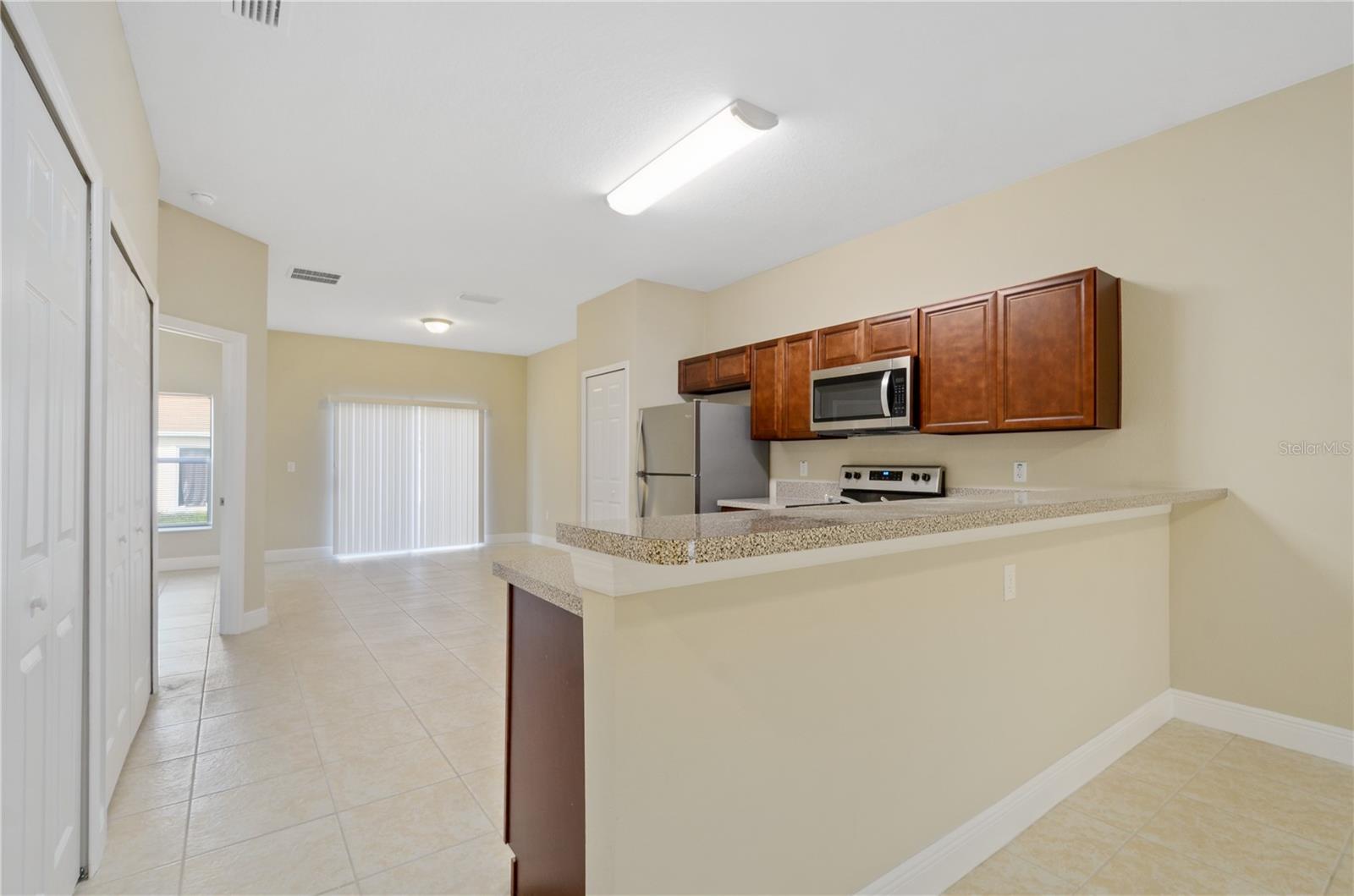 411 BLACKBIRD WAY #B, KISSIMMEE, FL, 34759