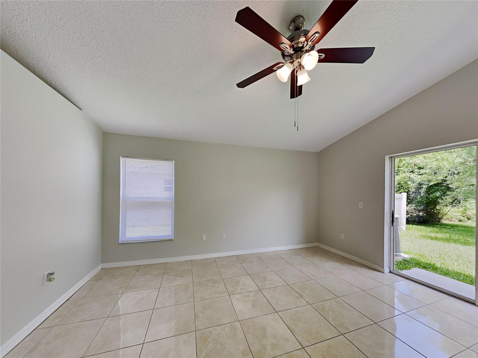 10193 OAK CREST RD, ORLANDO, FL, 32829