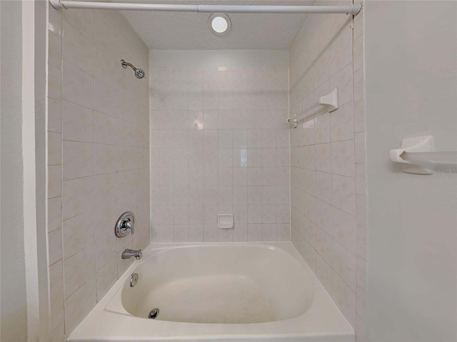 10193 OAK CREST RD, ORLANDO, FL, 32829