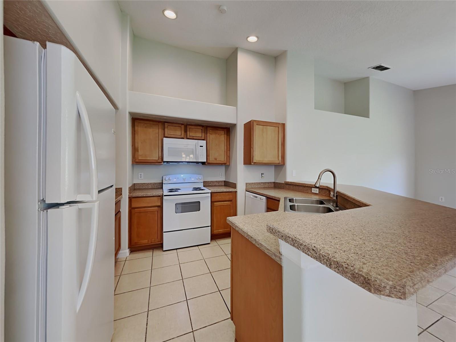 10193 OAK CREST RD, ORLANDO, FL, 32829