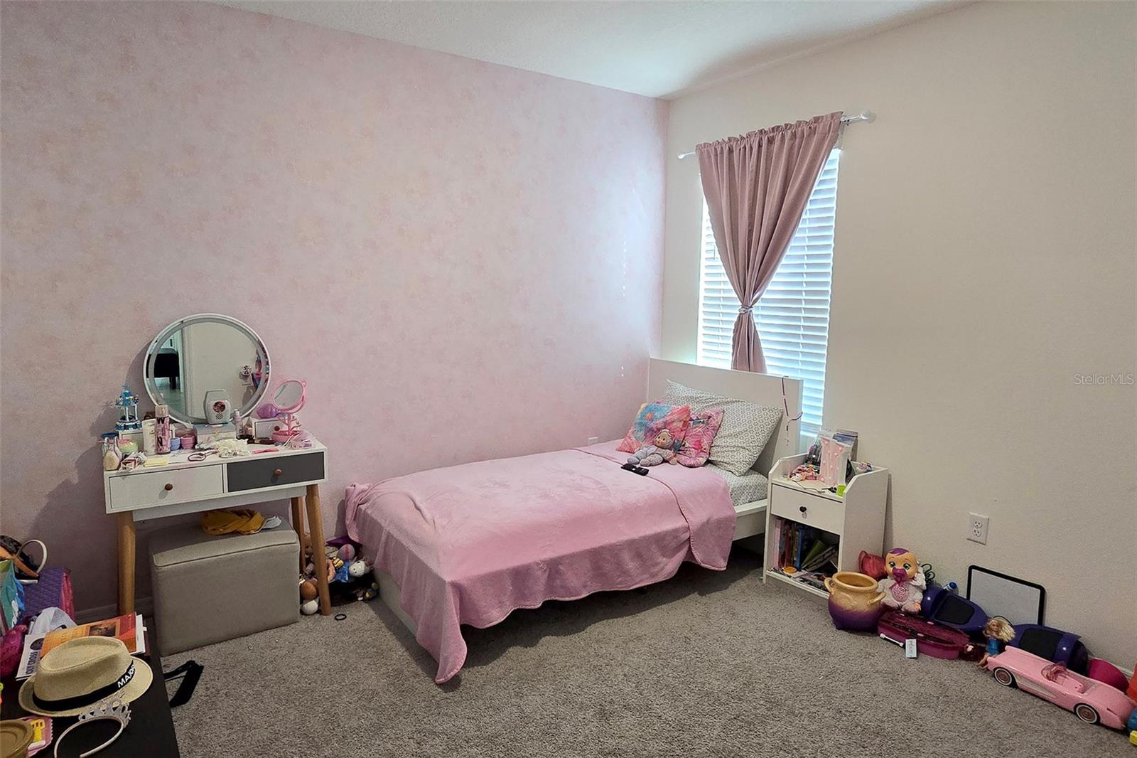 1421 CUMBERLAND AVE, DAVENPORT, FL, 33837