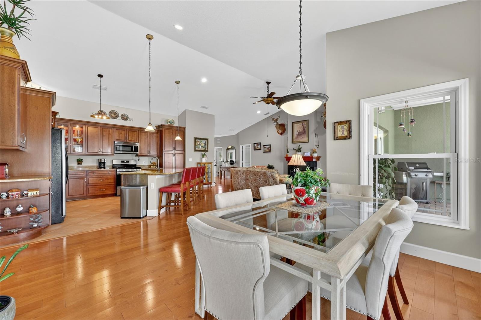 8027 EHREN CUTOFF, LAND O LAKES, FL, 34639