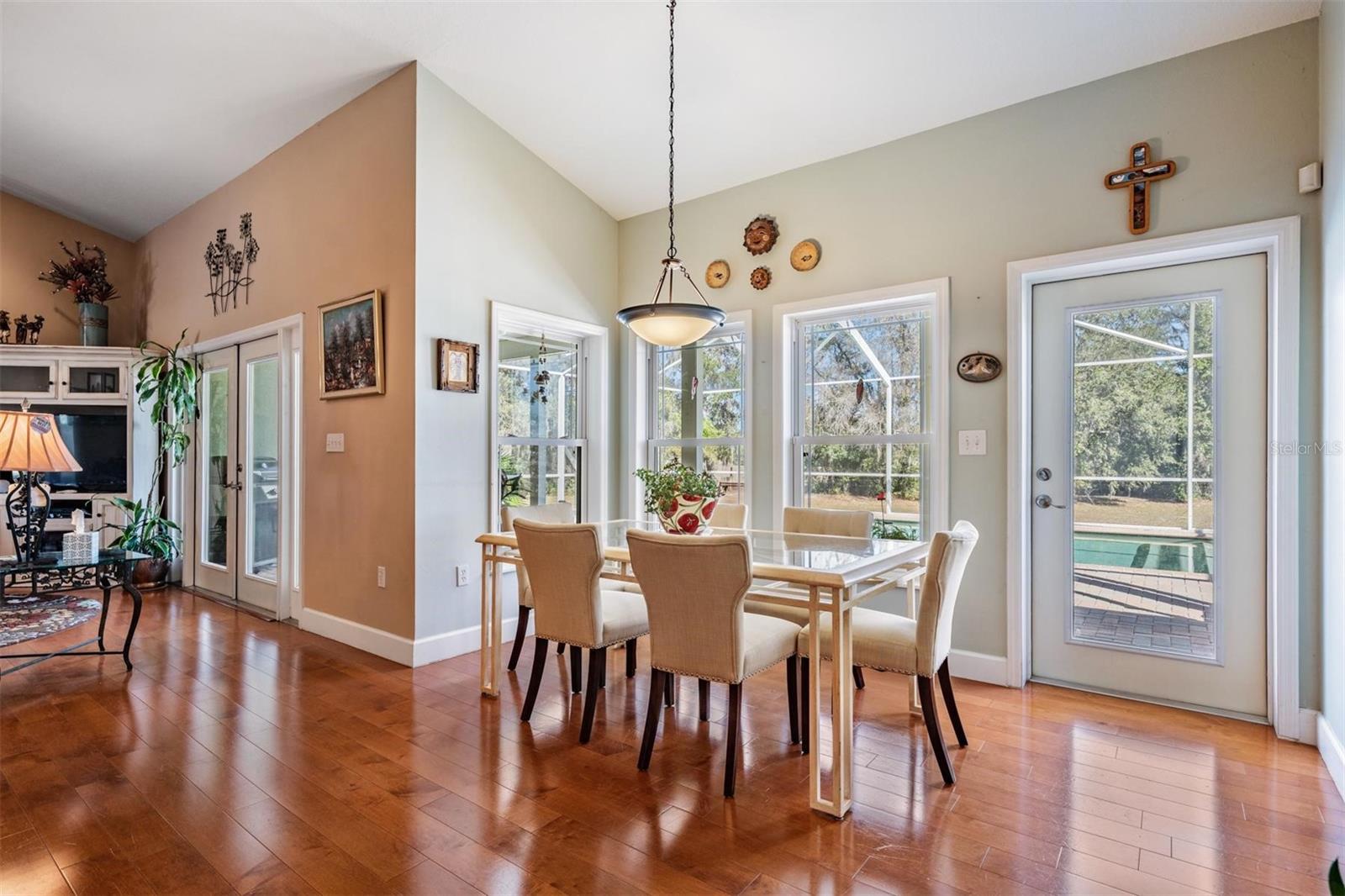 8027 EHREN CUTOFF, LAND O LAKES, FL, 34639