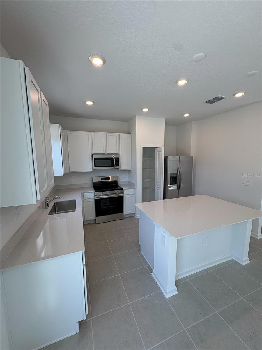 2787 SKYLINE LOOP, KISSIMMEE, FL, 34758