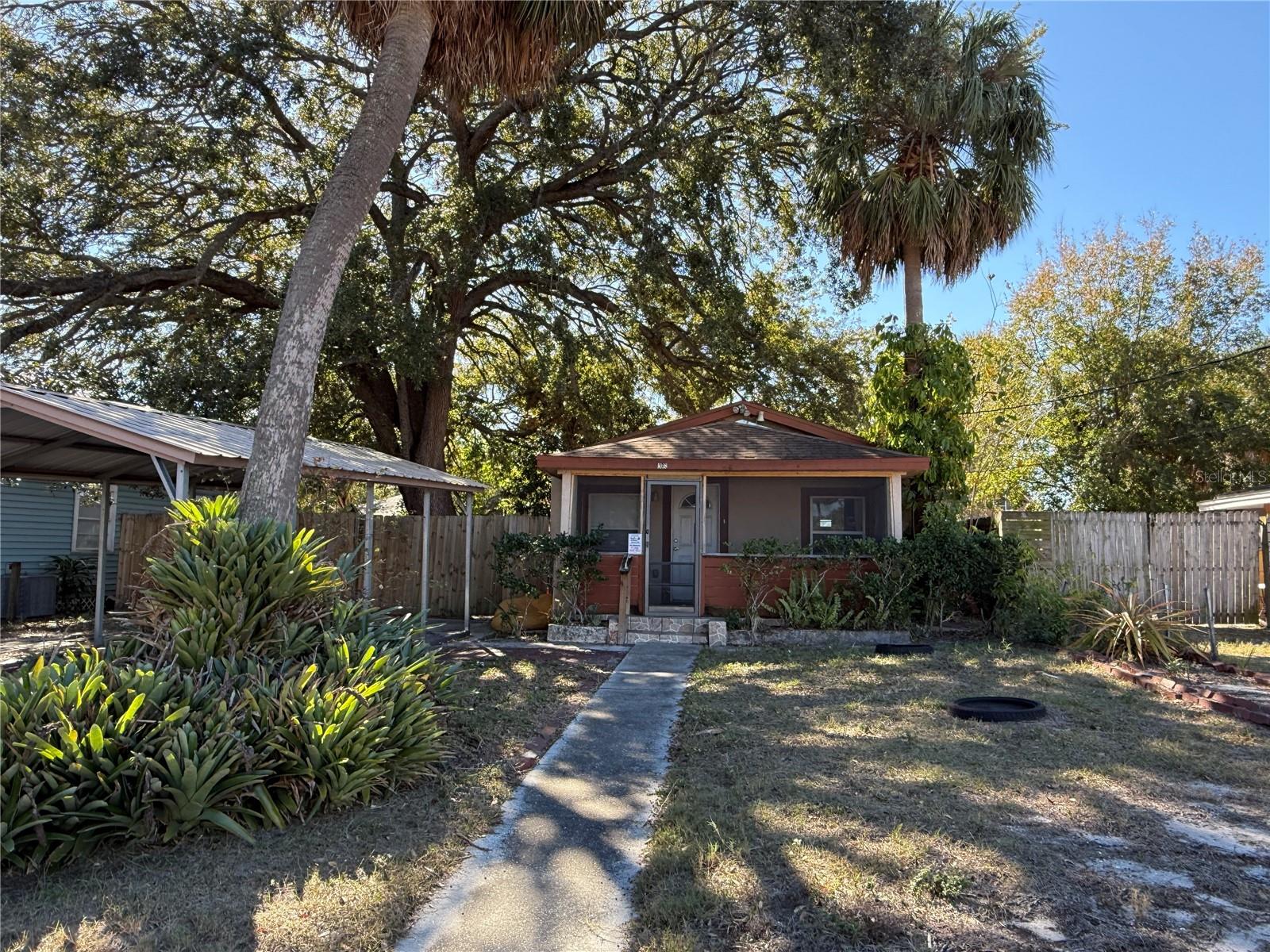 1008 W GRACE ST, TAMPA, FL, 33607