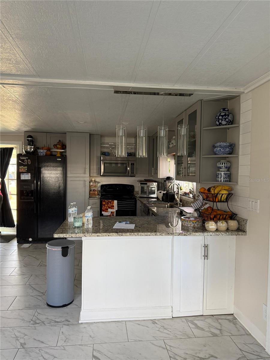 O6377806 Property Photo