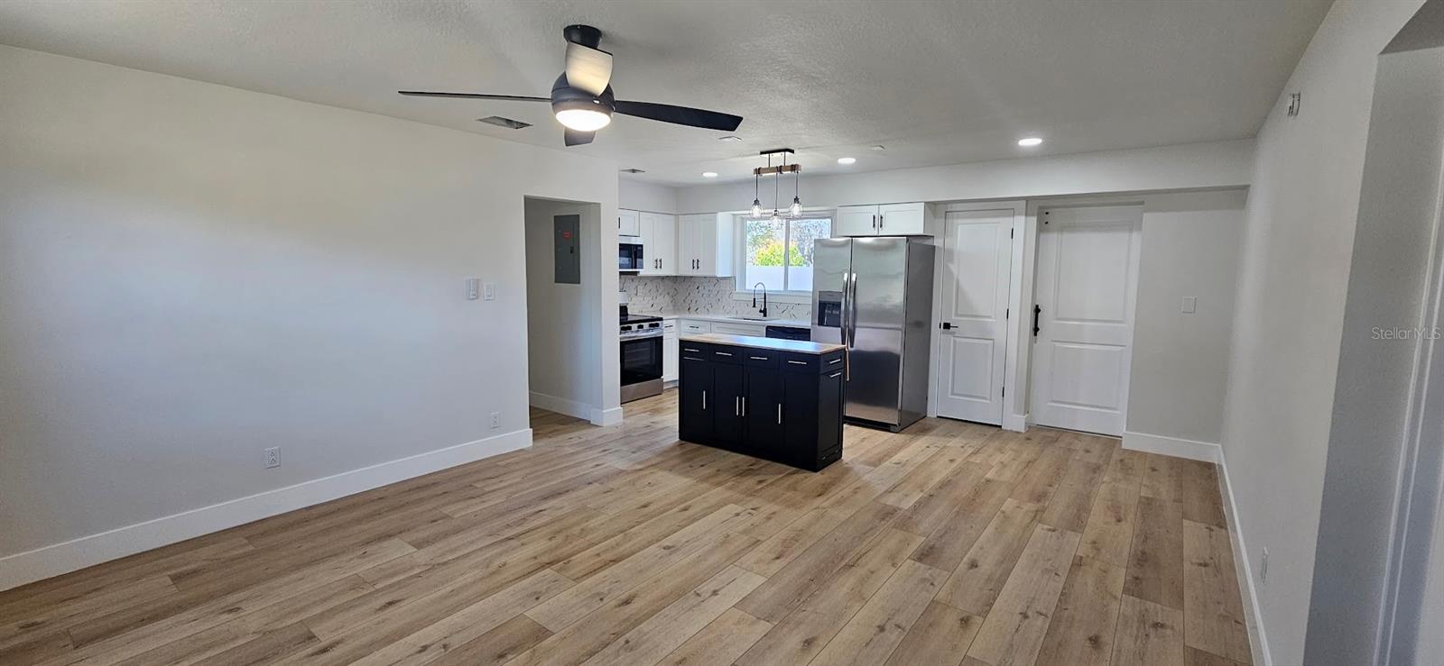 410 S OXALIS AVE, ORLANDO, FL, 32807