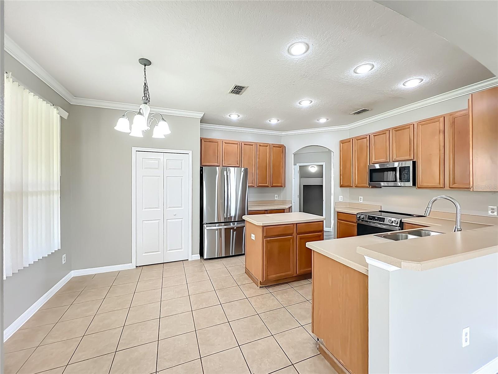 2600 LUTZA WAY, KISSIMMEE, FL, 34746