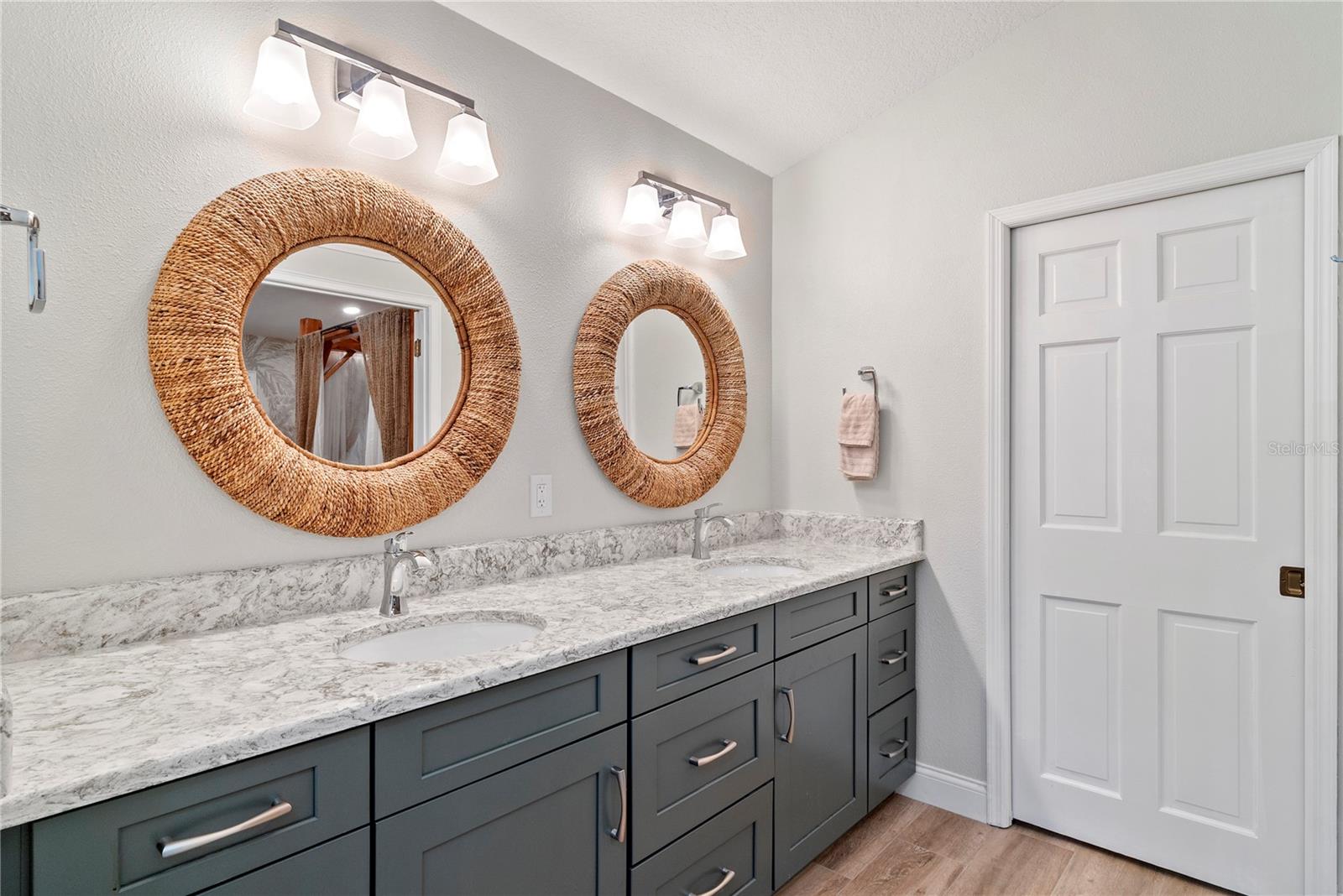 1113 CLIMBING ROSE DR, ORLANDO, FL, 32818